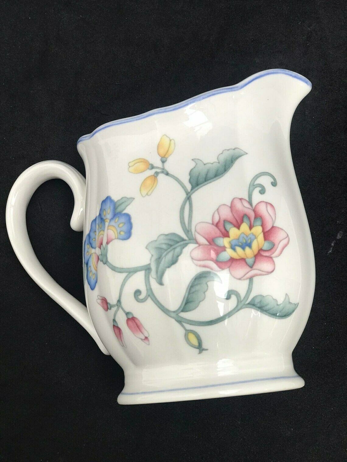 photo for sale Milk Jug Creamer Villeroy And Boch Delia Shabby Pastel Pitcher Porcelain China Replacement Ancient China Cream Pot Hostess Gift