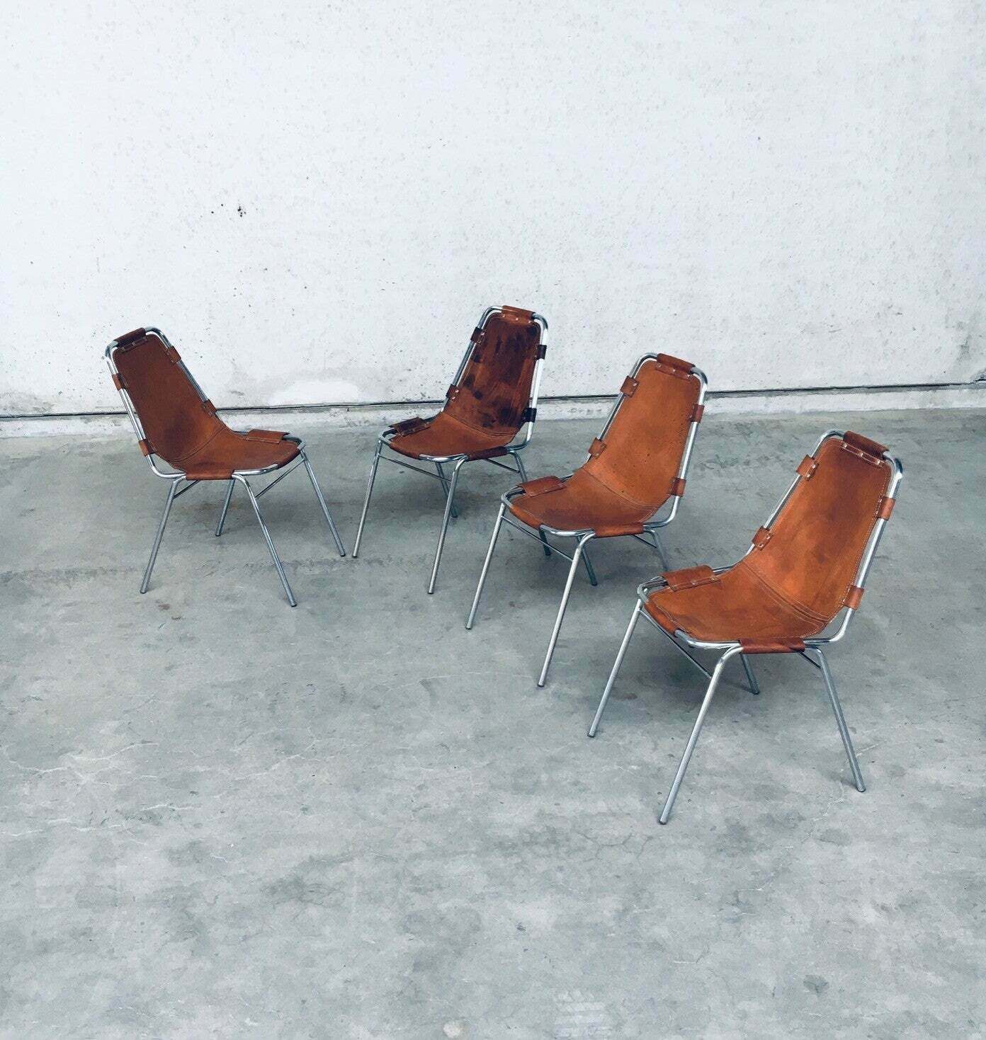 "Les Arcs" Eetkamerstoelen Van Dal Vera, Geselecteerd Door Charlotte Perriand, Italië, Jaren 1960 photo Meubels