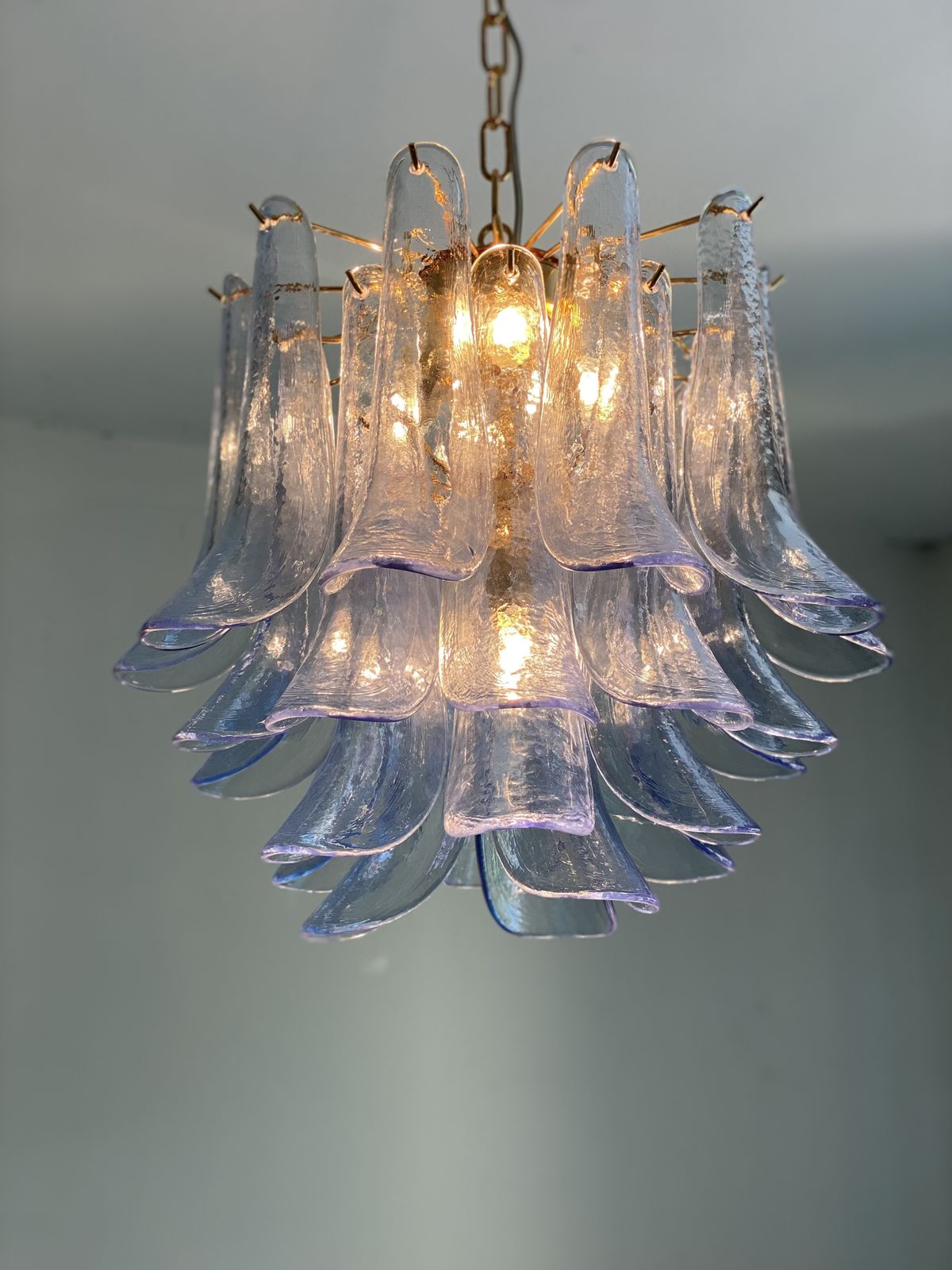 photo vinterior Contemporary Blue “Selle” Murano Glass Chandelier