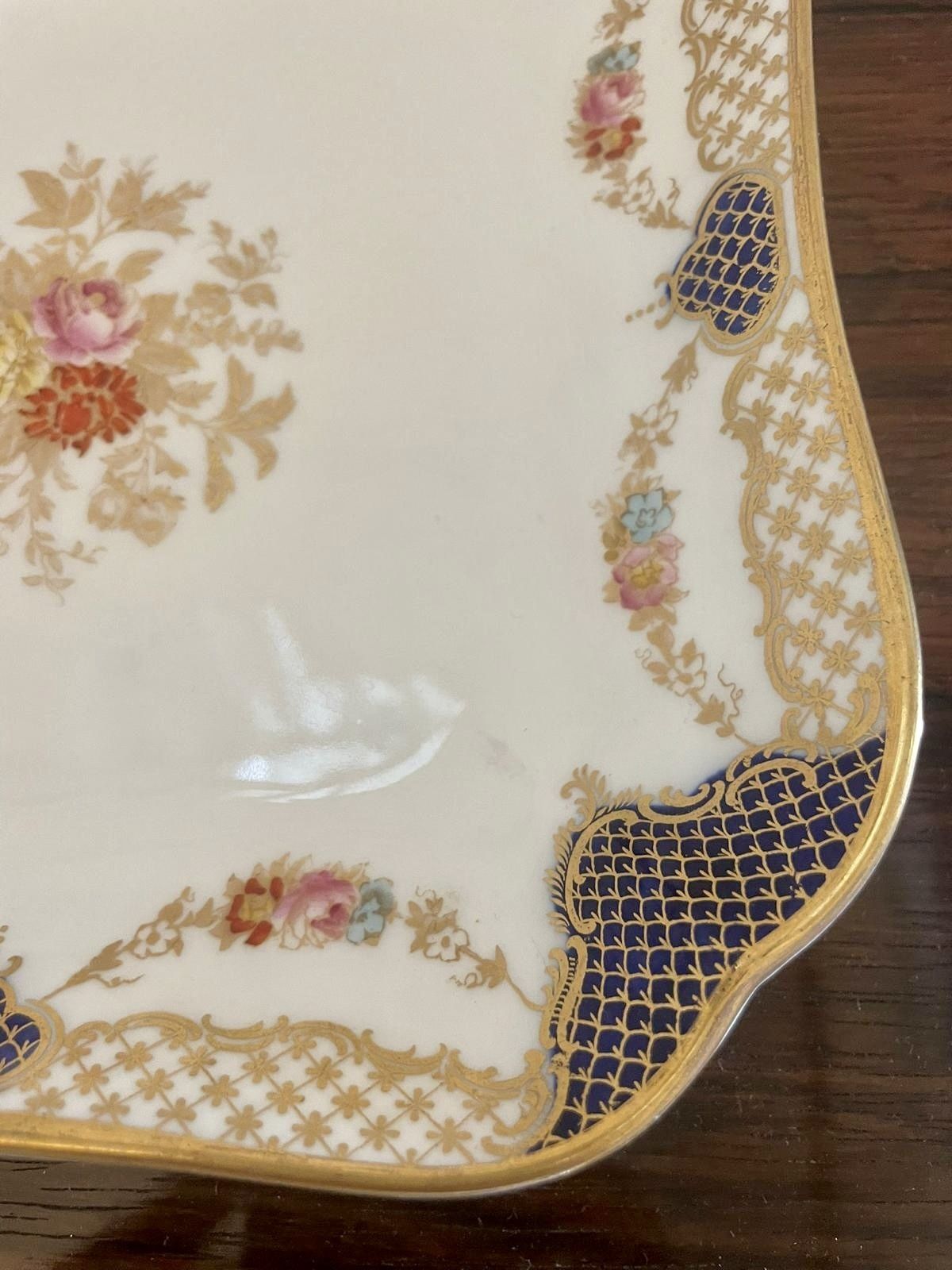 Superb Quality Pair Of Antique Early 20th Century Hand Painted Wedgwood Shaped Dishes photo 475.0