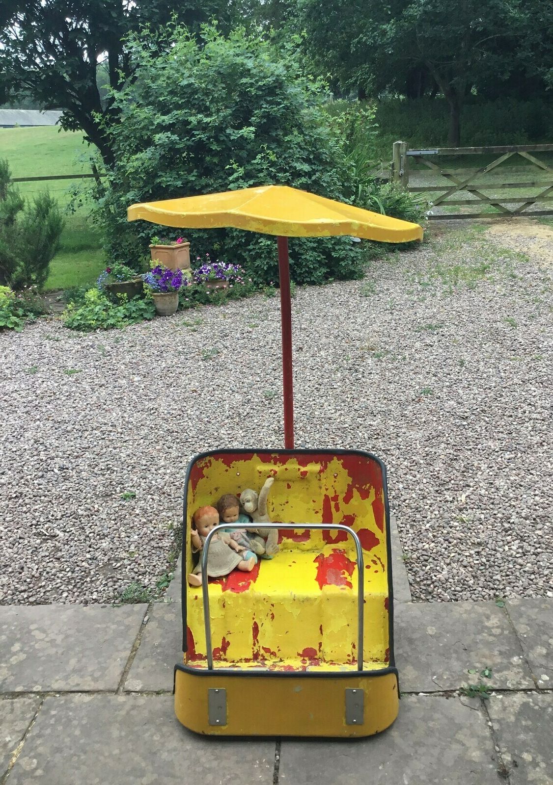 Wonderful Vintage 1950’s Fairground Carousel Chair photo vinterior