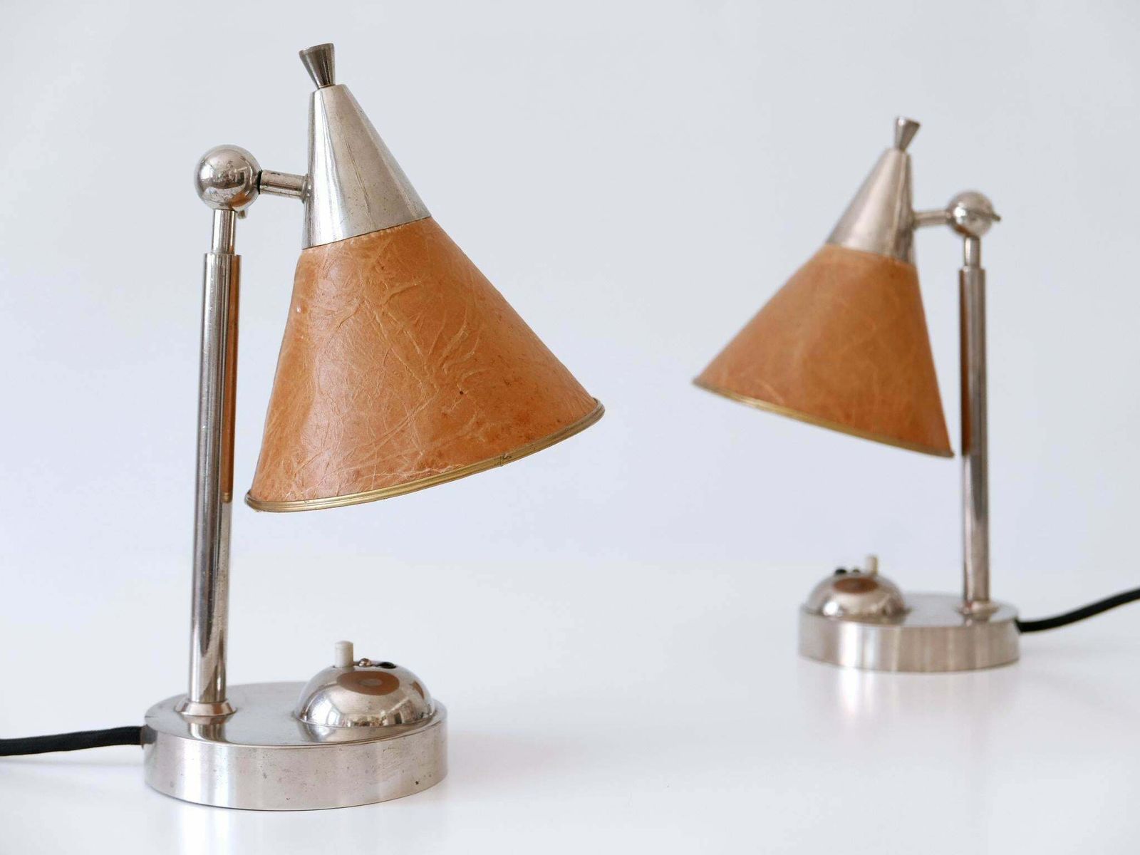 photo vintage Set Of Two Rare Art Deco Bauhaus Bedside Table Lamps Or Sconces Germany 1920s