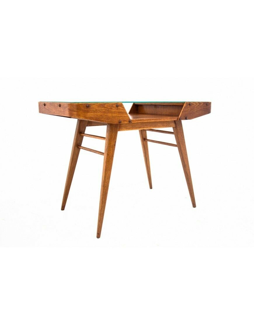 Coffee Table, Czech Design, 1960s After Renovation. photo Furniture