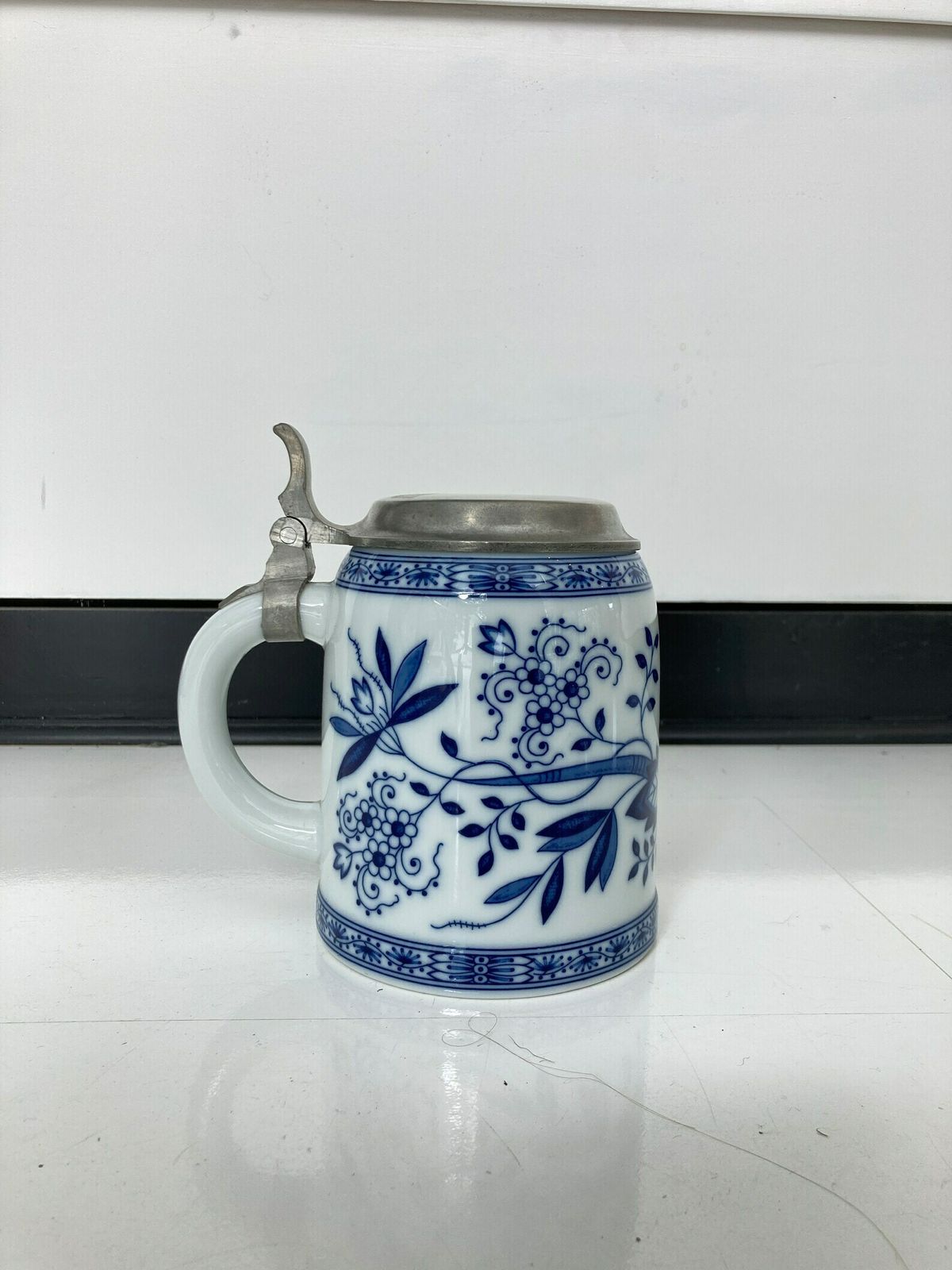 Blauw Uien Bierpul | Porselein Met Tinnen Deksel | Bierkan | Duitsland photo 50.0