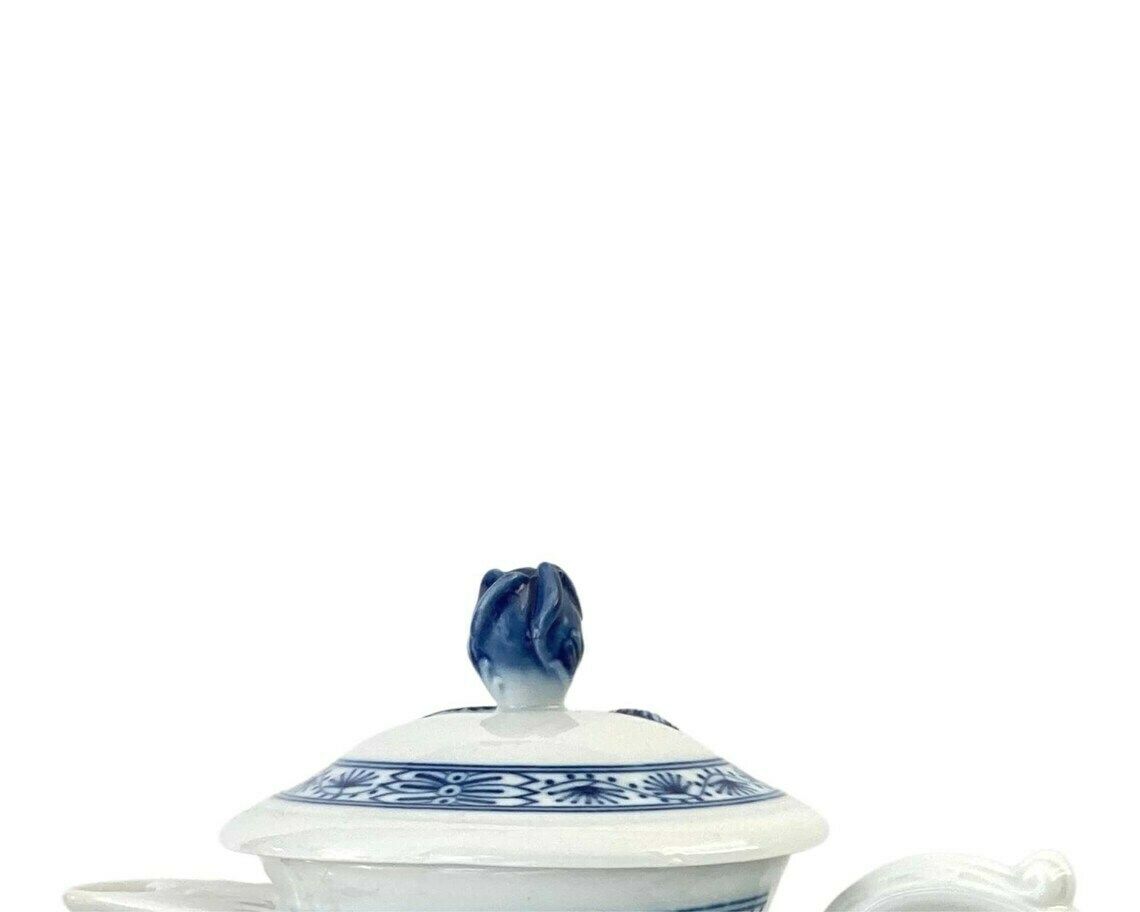 Big Porcelain Coffee Pot  Blue Onions  Holds 67 Oz  2 L  Serves 12  Hutschenreuther (Rosenthal) photo Home Decor