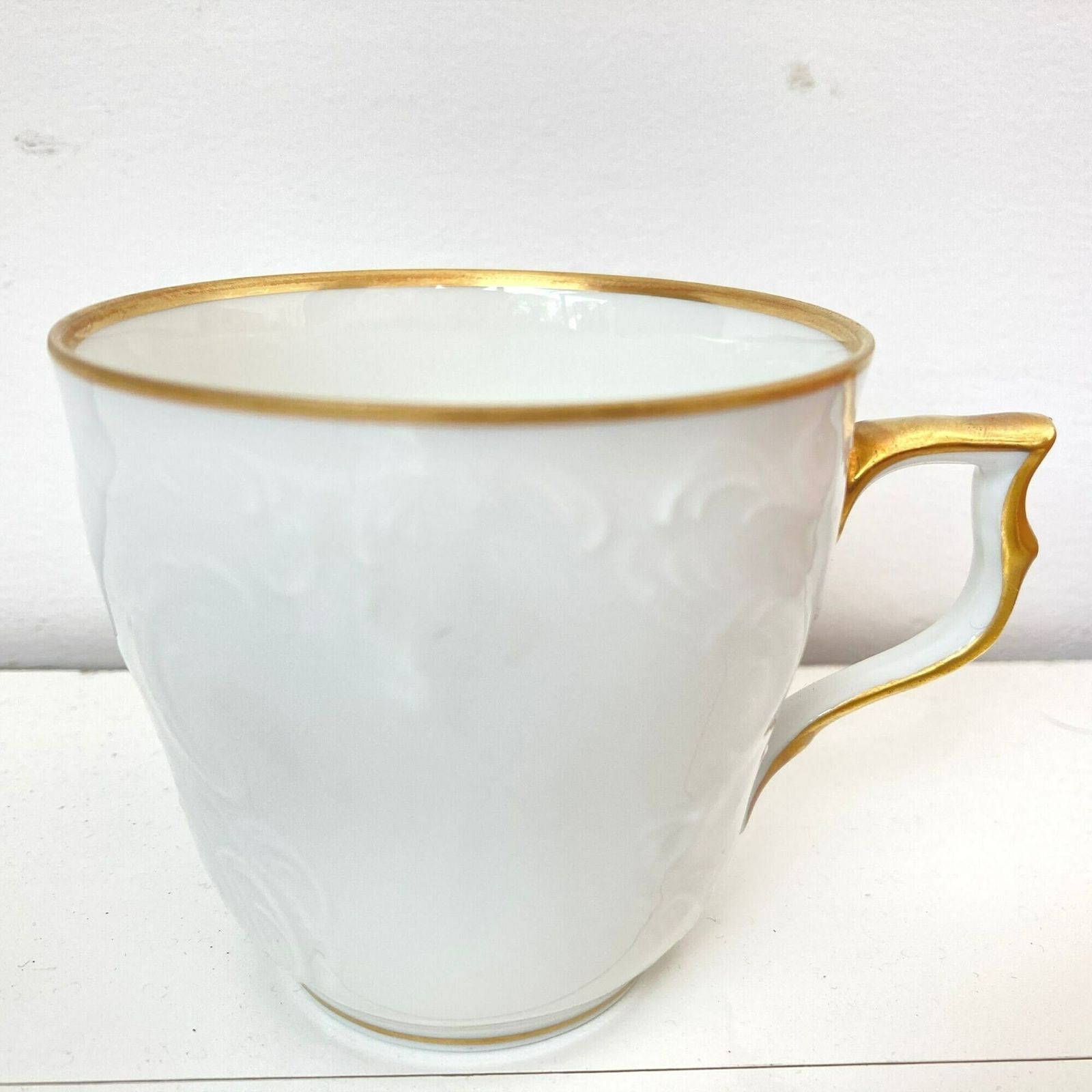 Rosenthal Koffiekopje, Schotel En Borden Set | 5 Delig | Handgeschilderd | Wit Goud | Classic Rose | photo for sale