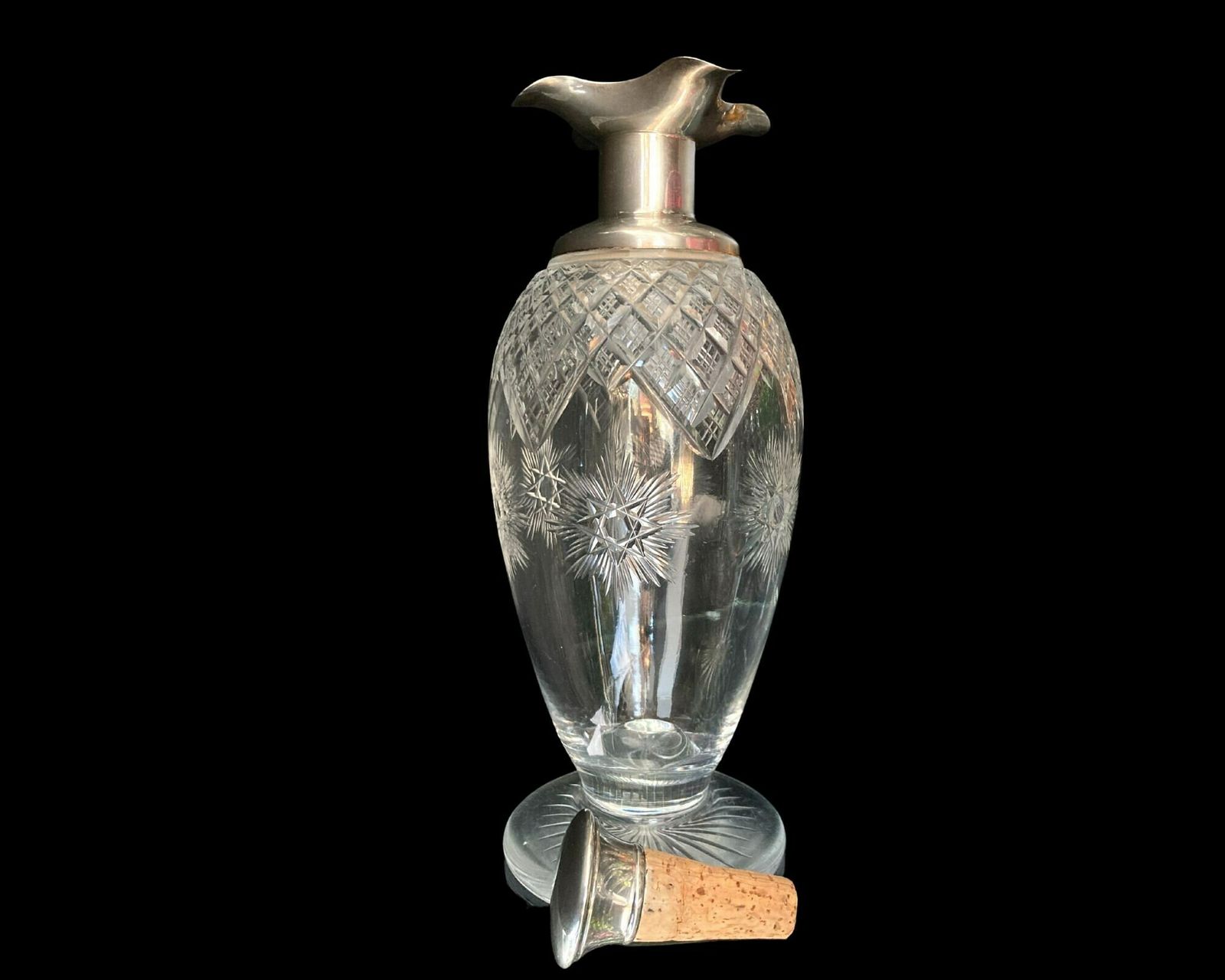 Edwardiaanse Zilveren Karaf | Sheffield Kan | Geslepen Glas Met Hallmark Jdwd | 1878–1903 photo furniture