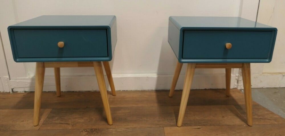 Young Student’s Retro Bedroom Set photo vintage