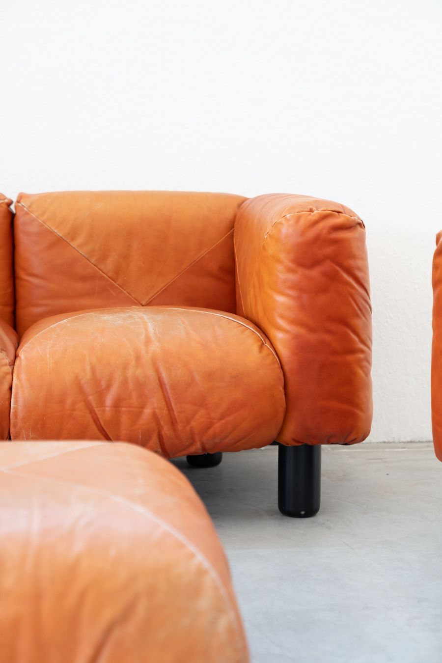 Marius&Marius Orange Leather Sofas And Poufs By Mario Marenco For Arflex – Techniform 70s Collection photo furniture