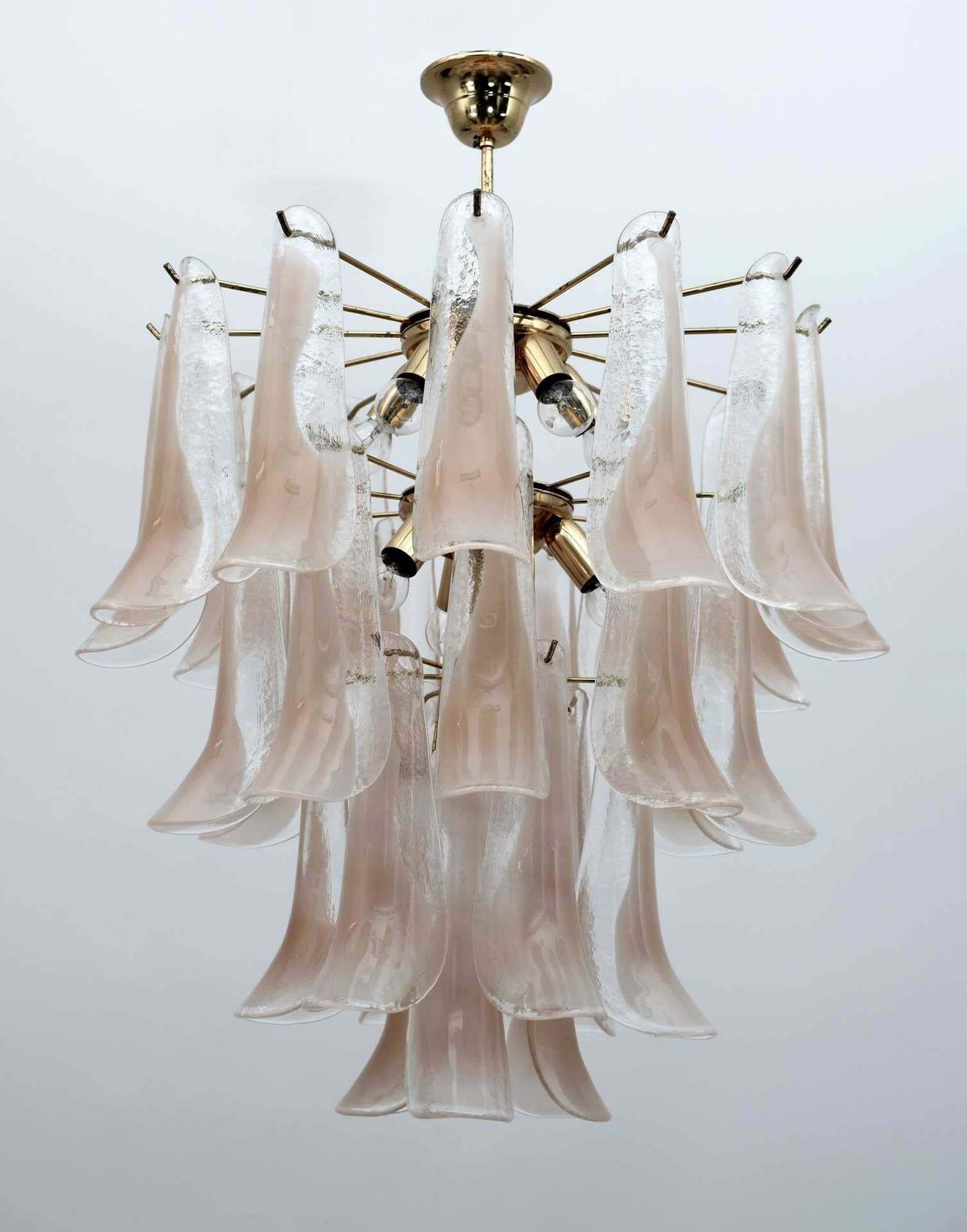 Mazzega Mid Century Modern Italian Petals Murano Glass Chandelier, 1970s