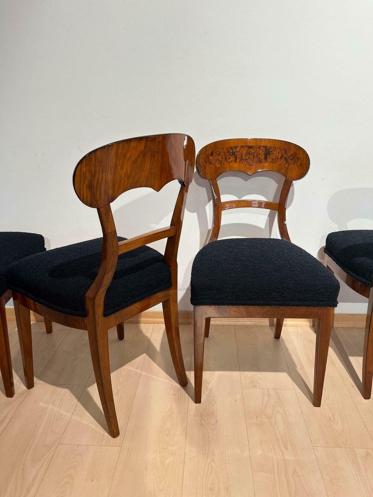 photo for sale Set Of Six Biedermeier Shovel Chairs, Walnut, Roots Veneer, South Germany, 1840s