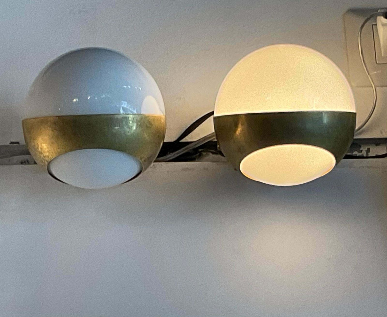 photo furniture Stilnovo   Pair Of Apliquesòò 50s Of The Twentieth Century