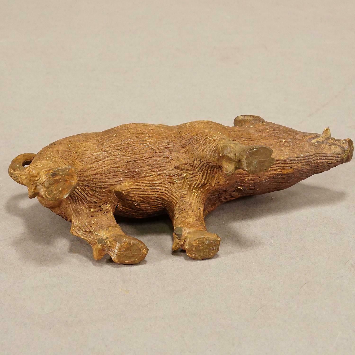 Antique Wild Boar Piggy Bank Made Of Clay photo 279.0