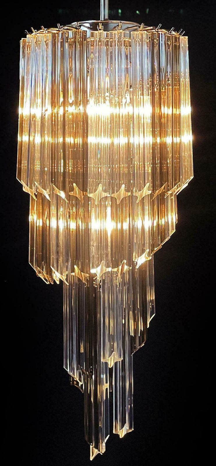 Sophisticated Murano Chandeliers – 54 Quadriedri Prisms Transparent And Smoked photo vinterior