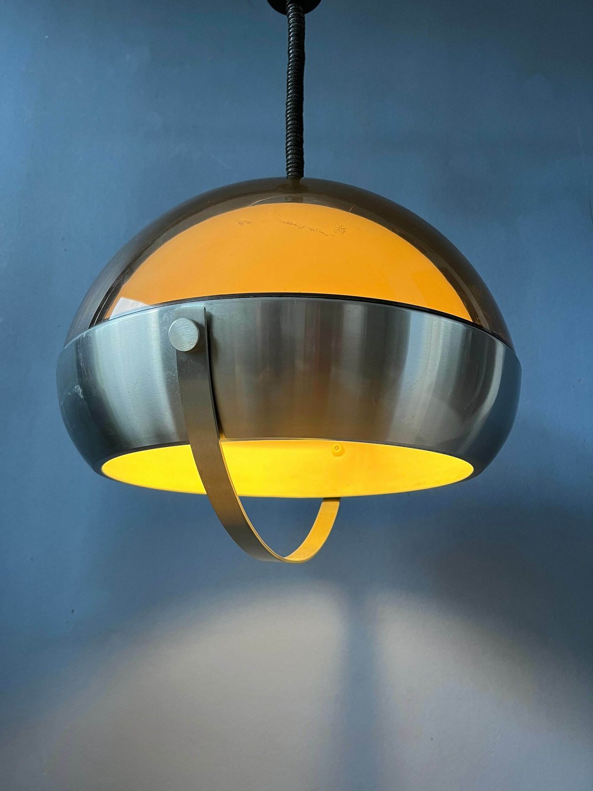 Mid Century Space Age Hanglamp | Lakro Hanglamp | Jaren 70 Op En Neerlamp photo furniture