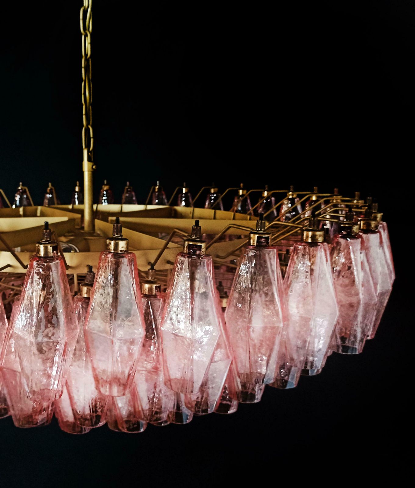 11720.0 Charming Amazing Murano Glass Chandeliers   185 Pink Poliedri photo