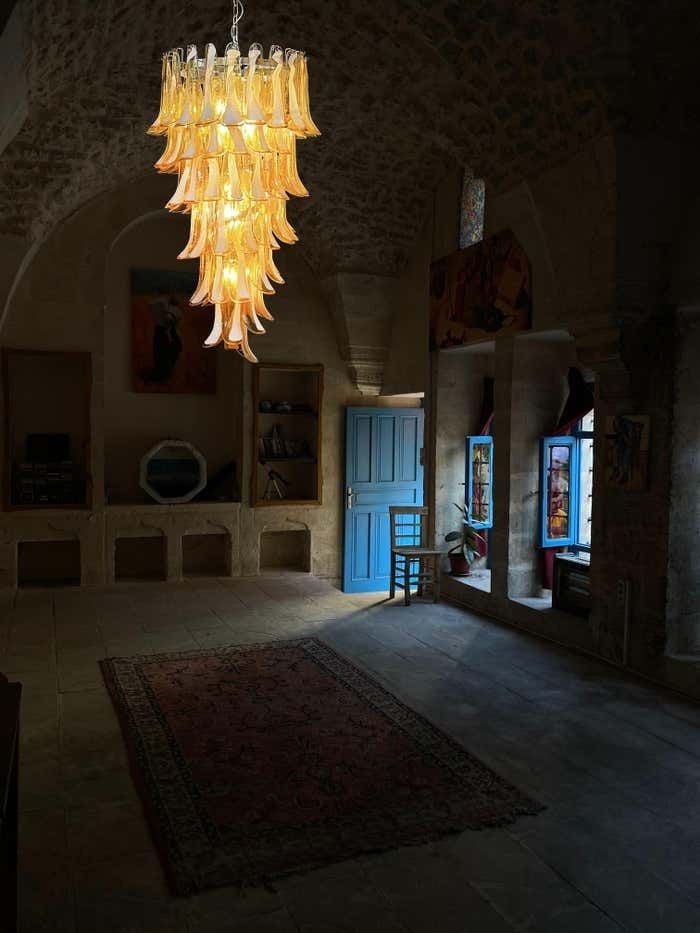 Huge Italian Murano Glass Spiral Chandeliers, 83 Amber Glass Petals photo buy