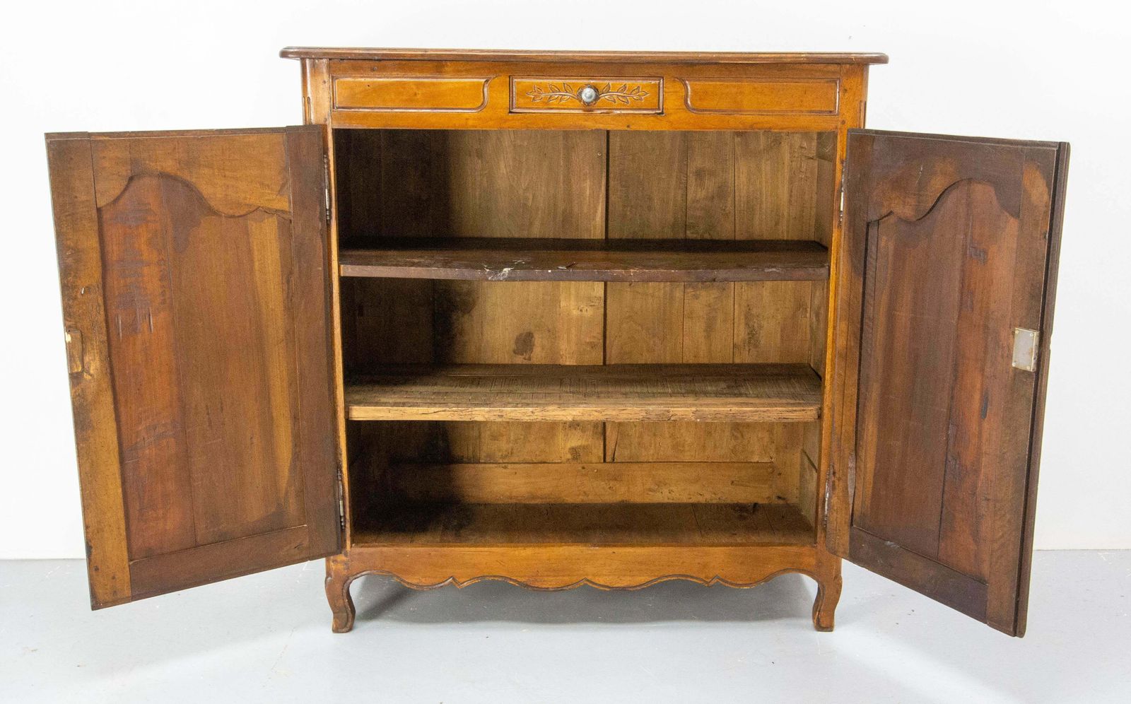 2334.0 18th Century Walnut Large Buffet Louis XV, France photo