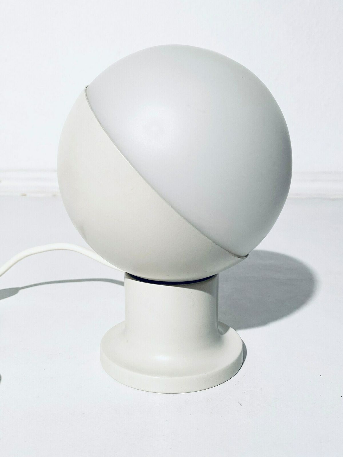 Vintage Kaiser Leuchten Bulb Table Lamp / Midcentury Decor 60s/70s photo furniture