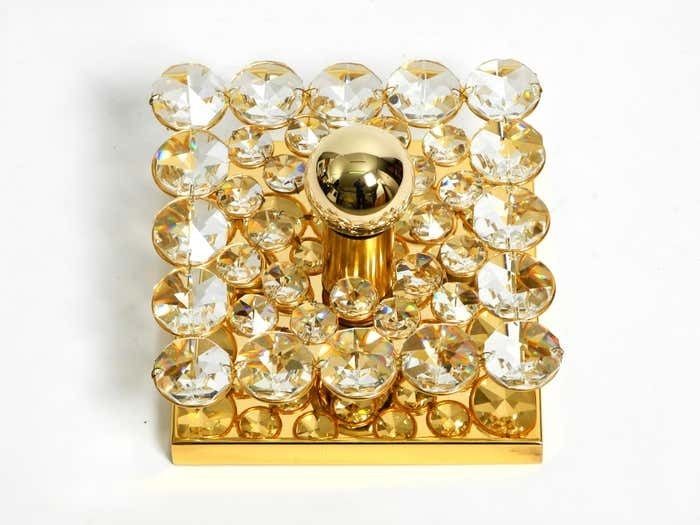 photo vinterior Fantastic Small 70s Palwa Brass Ceiling Or Wall Lamp With Faceted Crystal Stones