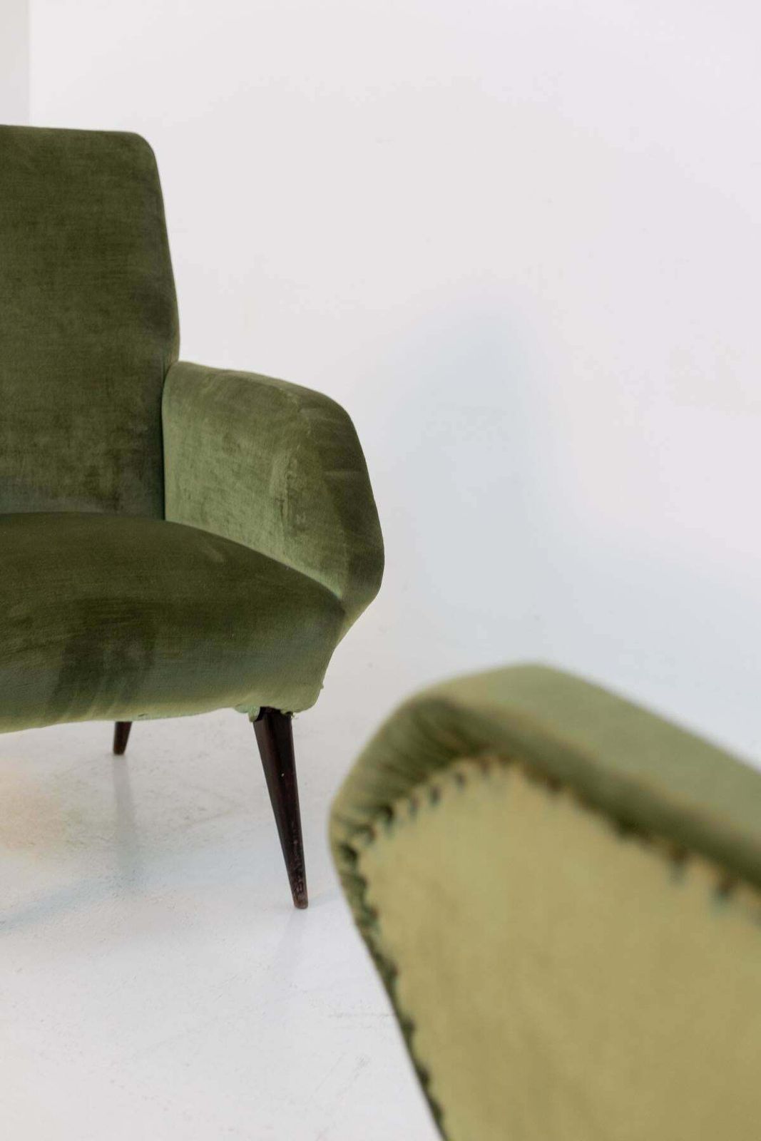Italian Armchairs In Green Velvet And Wood photo Furniture