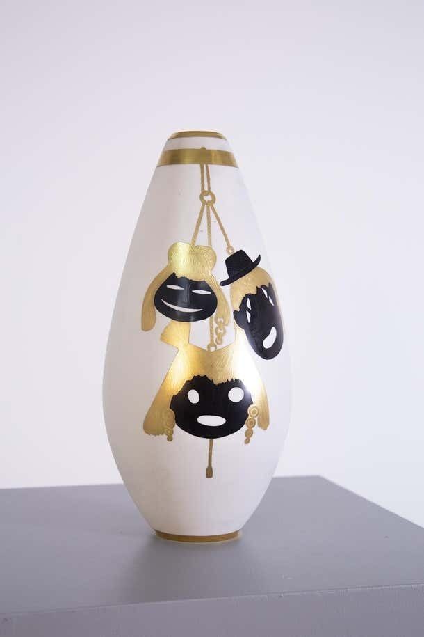 Precious Va By Arrigo Finzi In Pure Gold And Porcelain Original Label 1950s photo furniture