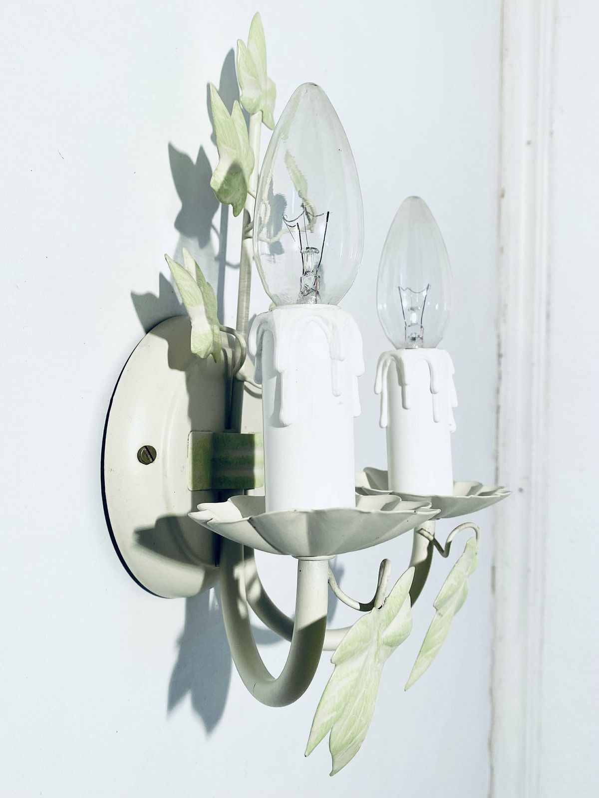 Shabby Chic Floral Metal Wall Lamp In Green & White / 1960s Vintage Decor / France photo buy