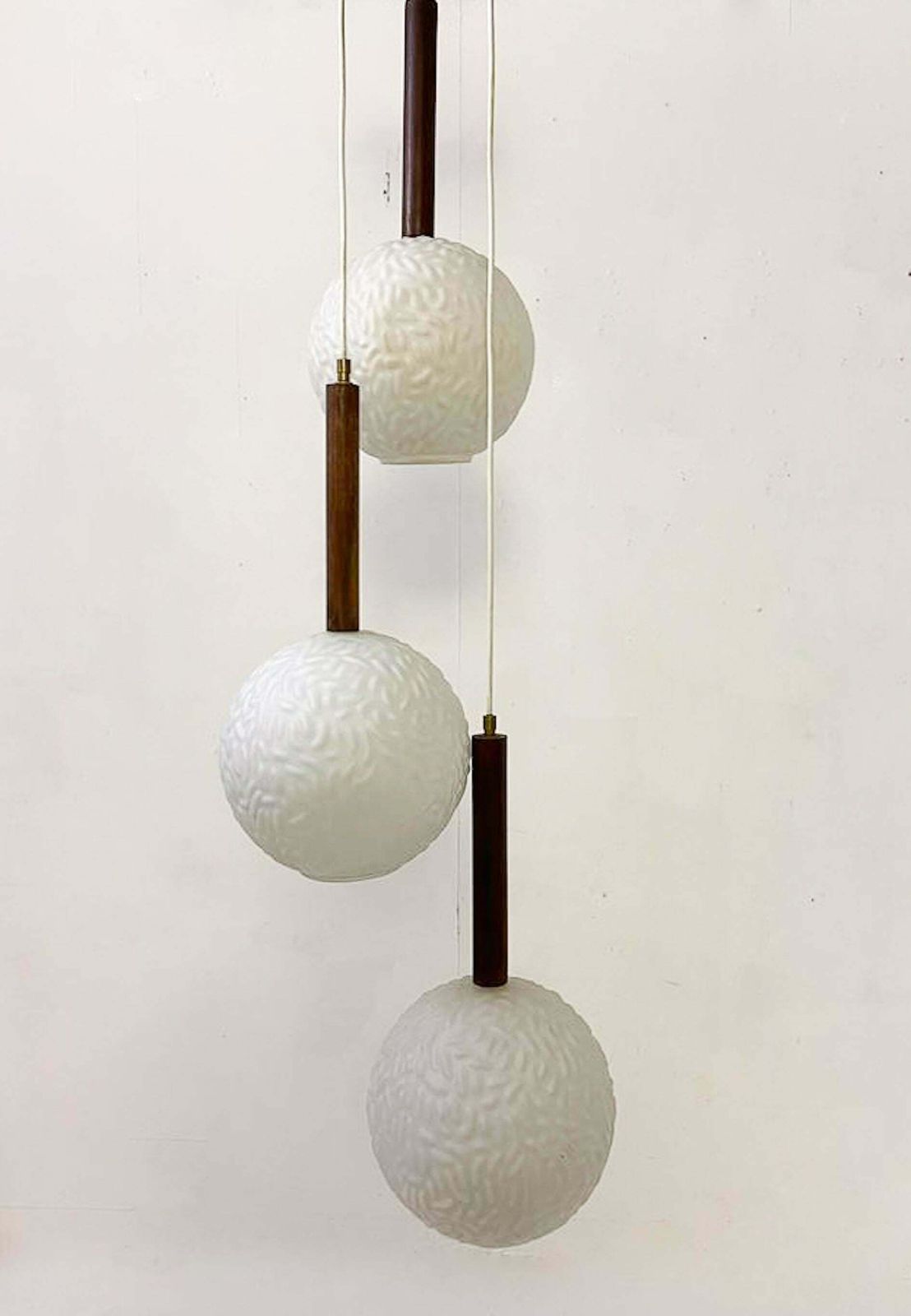 Mid Century Modern Italian Opaline Suspension Italy 1960s photo 1495.0