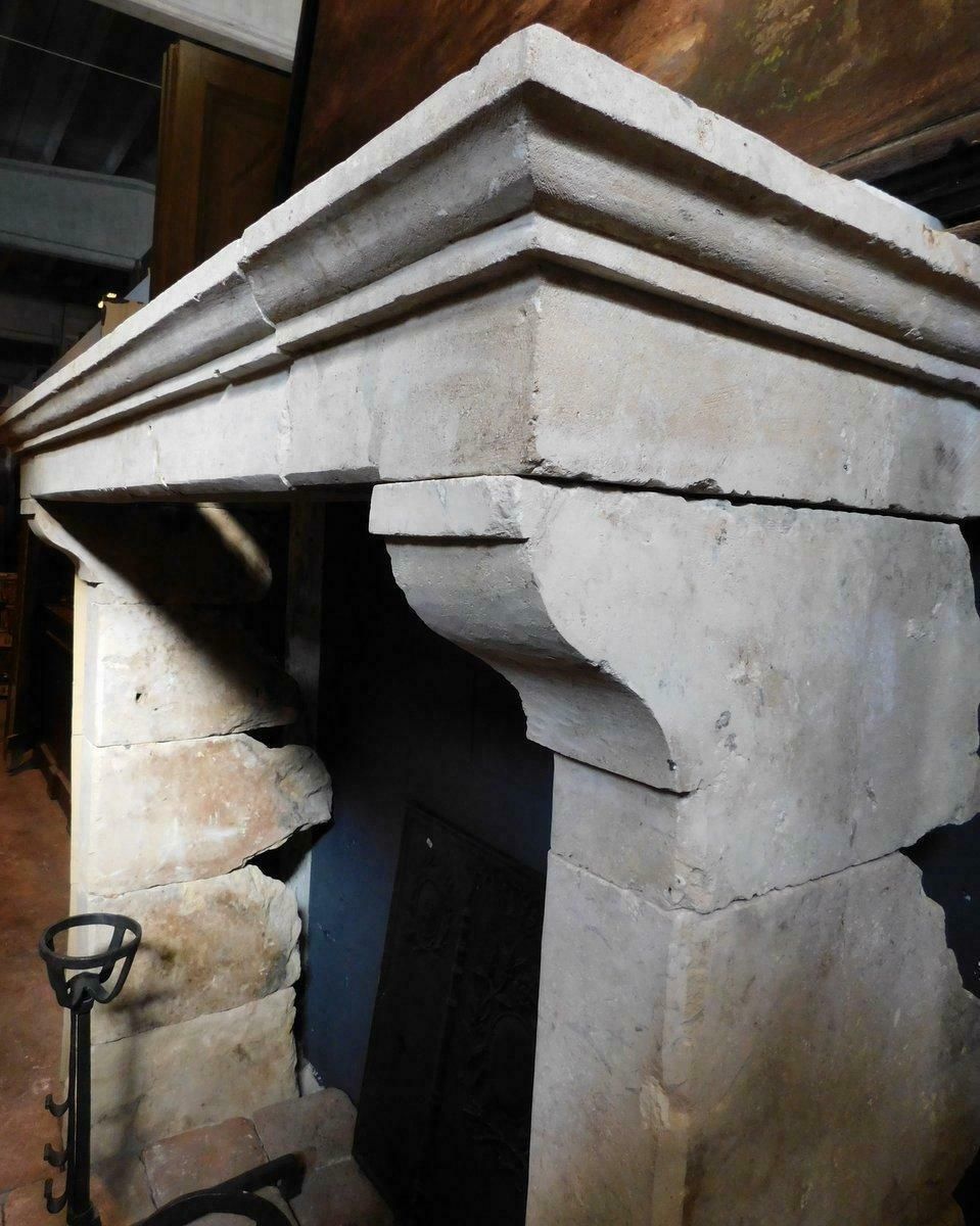 8640.0 Ancient Fireplace Mantle In Trani Stone, From Italy In The 19th Century photo