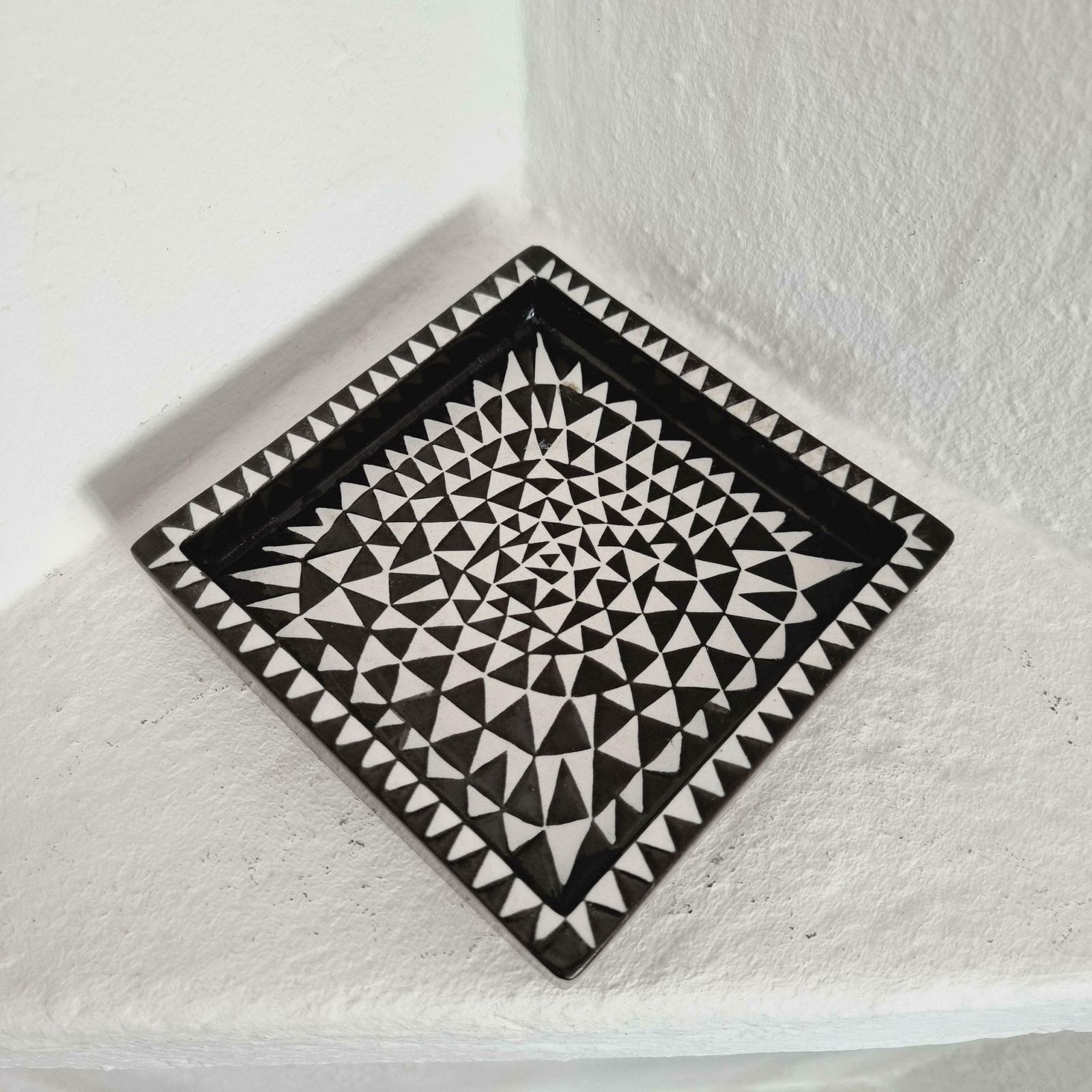 Stig Lindberg, Ceramic Tray/Ashtray Domino, Gustavsberg, Scandinavian Modern photo furniture
