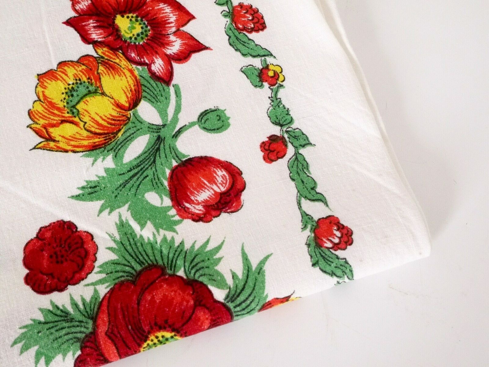 French Provençal Tablecloth Floral Barkcloth Tablecloth And Napkins Red And Yellow photo buy