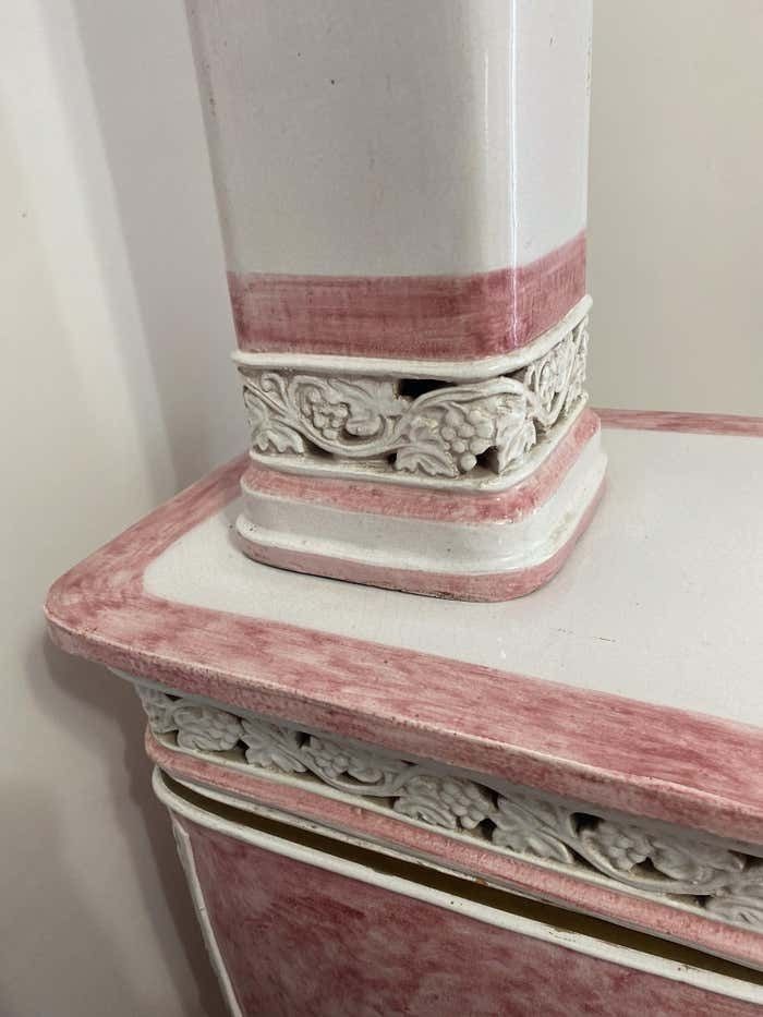 13141.0 Majolica Pink Stove From Florence photo