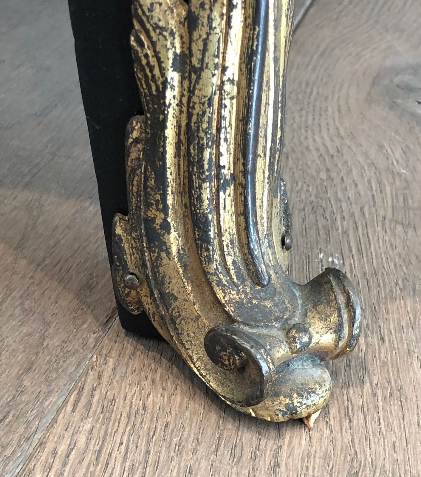 photo vintage Ebonized Curved Chest Of Drawers Decorated With Bronze Elements Stamped By Beyne Roubaix