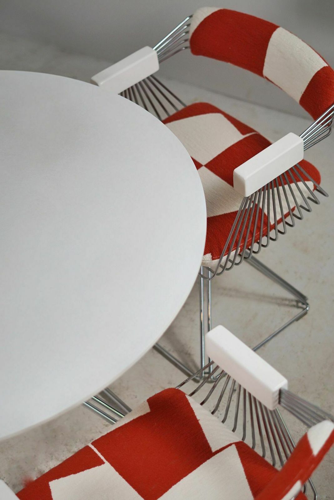 Furniture Rudi Verelst Dining Table And Swivel Chair Set For Novalux photo