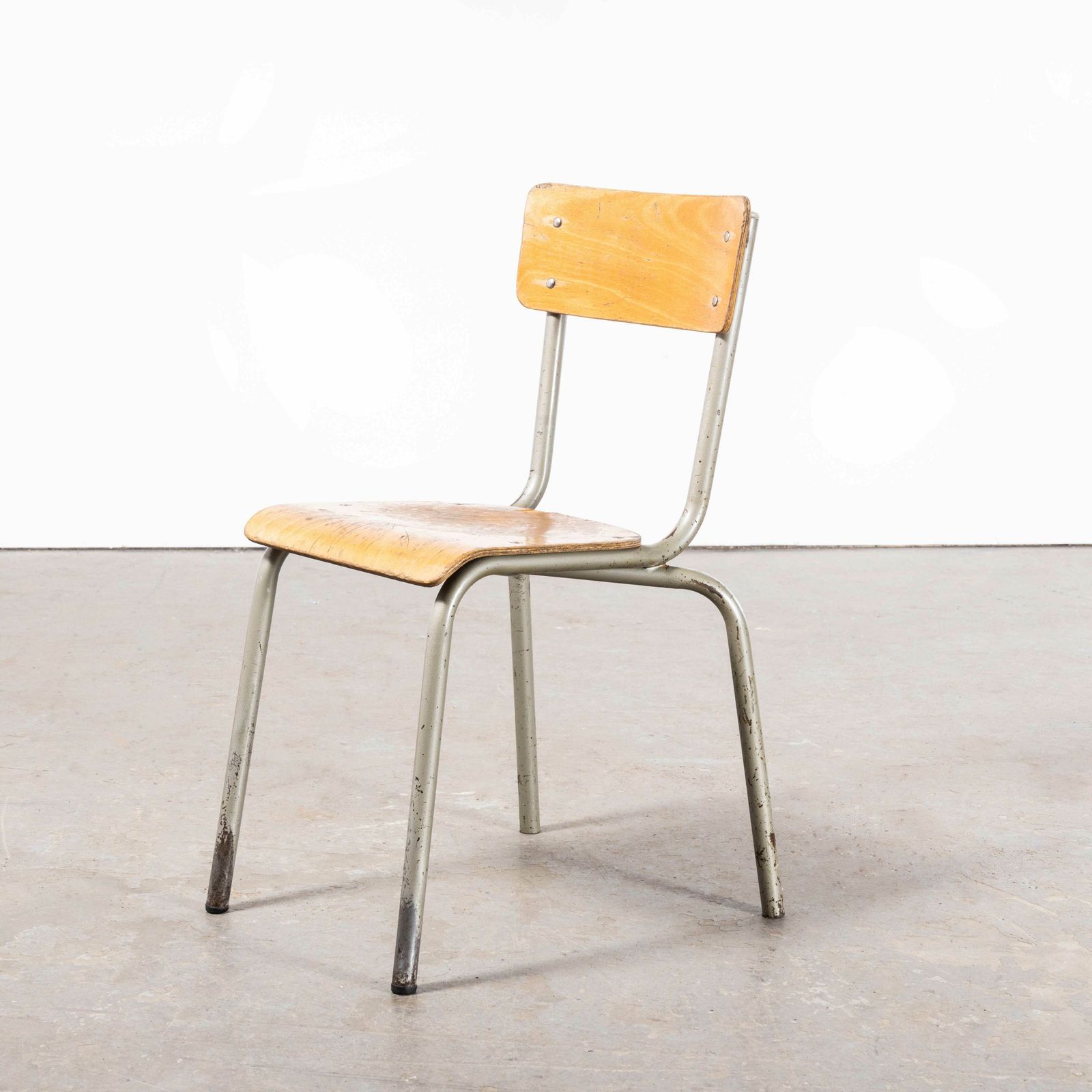 1950’s French Mullca Stacking Dining Chair – Grey Model 511 – Set Of Four photo 326.4