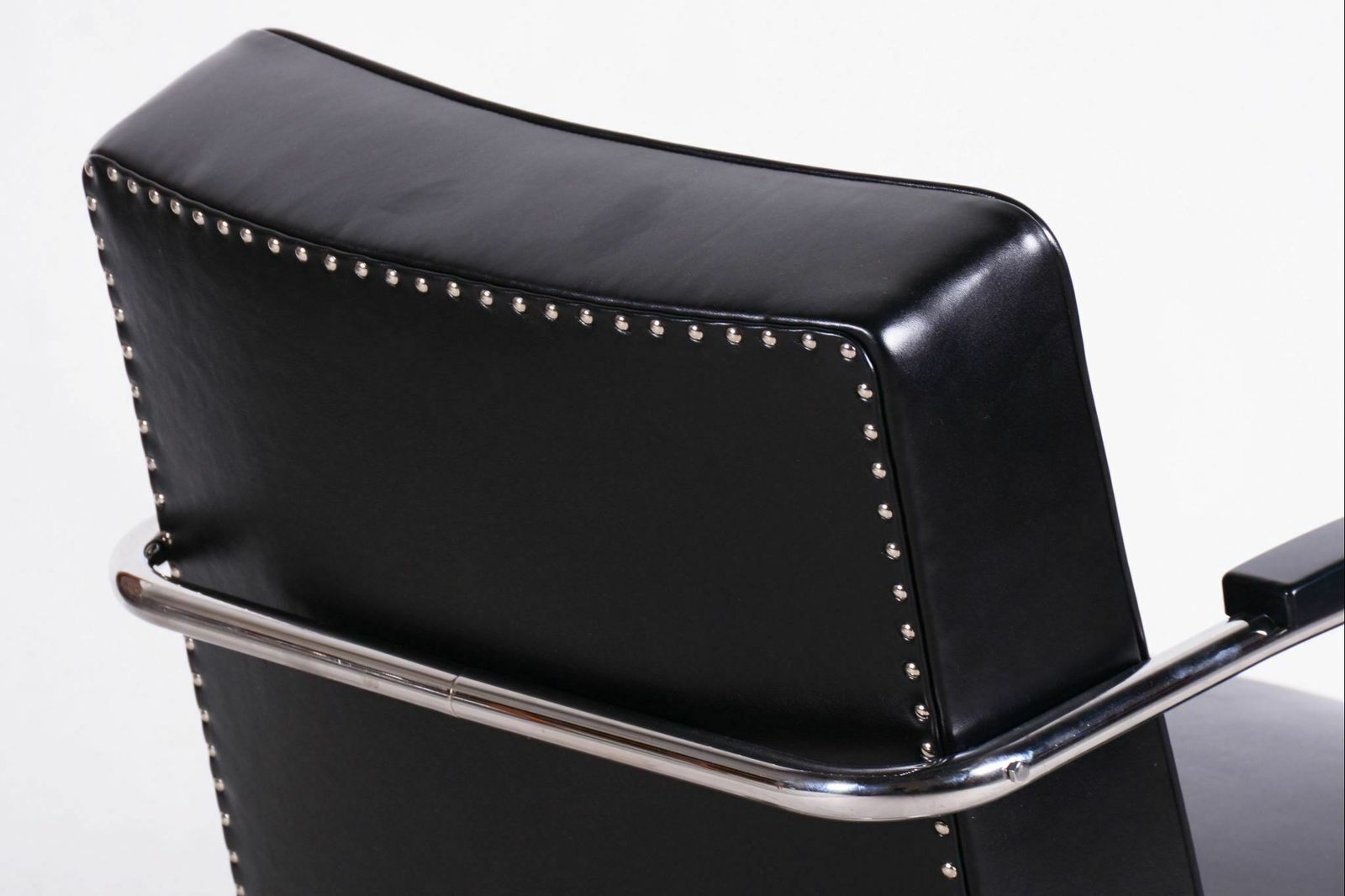Restored Bauhaus Pair Of Black Armchairs, Mücke   Melder, High Quality Leather, Czechia, 1930s photo furniture
