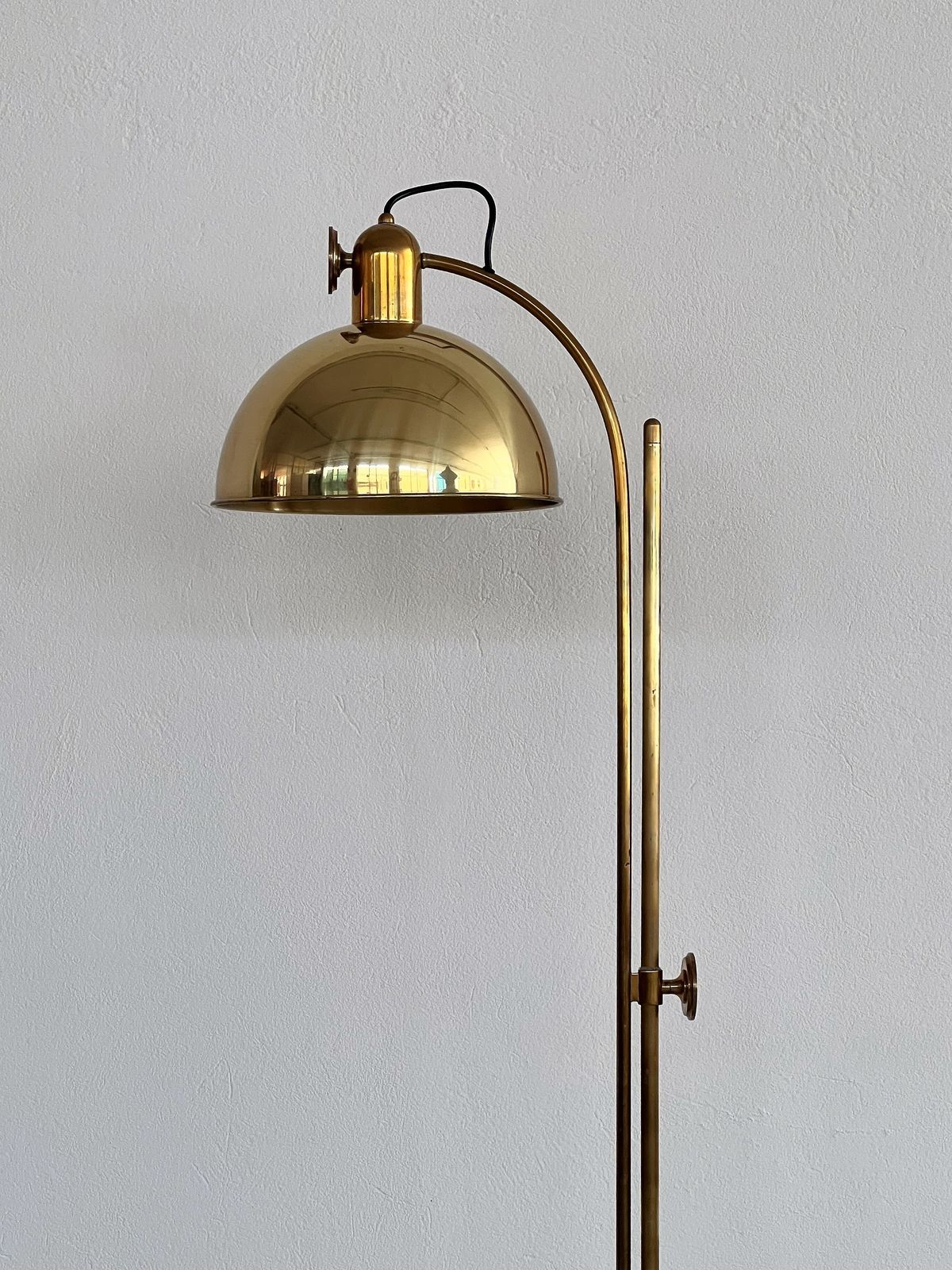 Florian Schulz Mid Century Adjustable Floor Lamp In Full Brass, 1970s photo Lighting