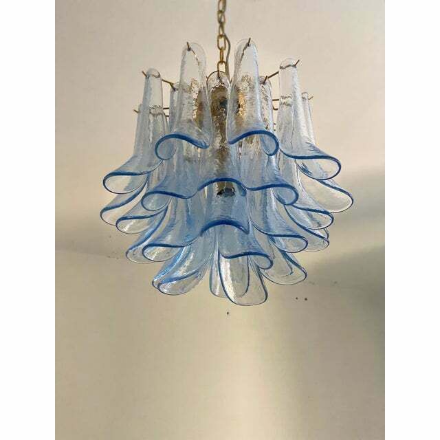photo vinterior Contemporary Blue “Selle” Murano Glass Chandelier