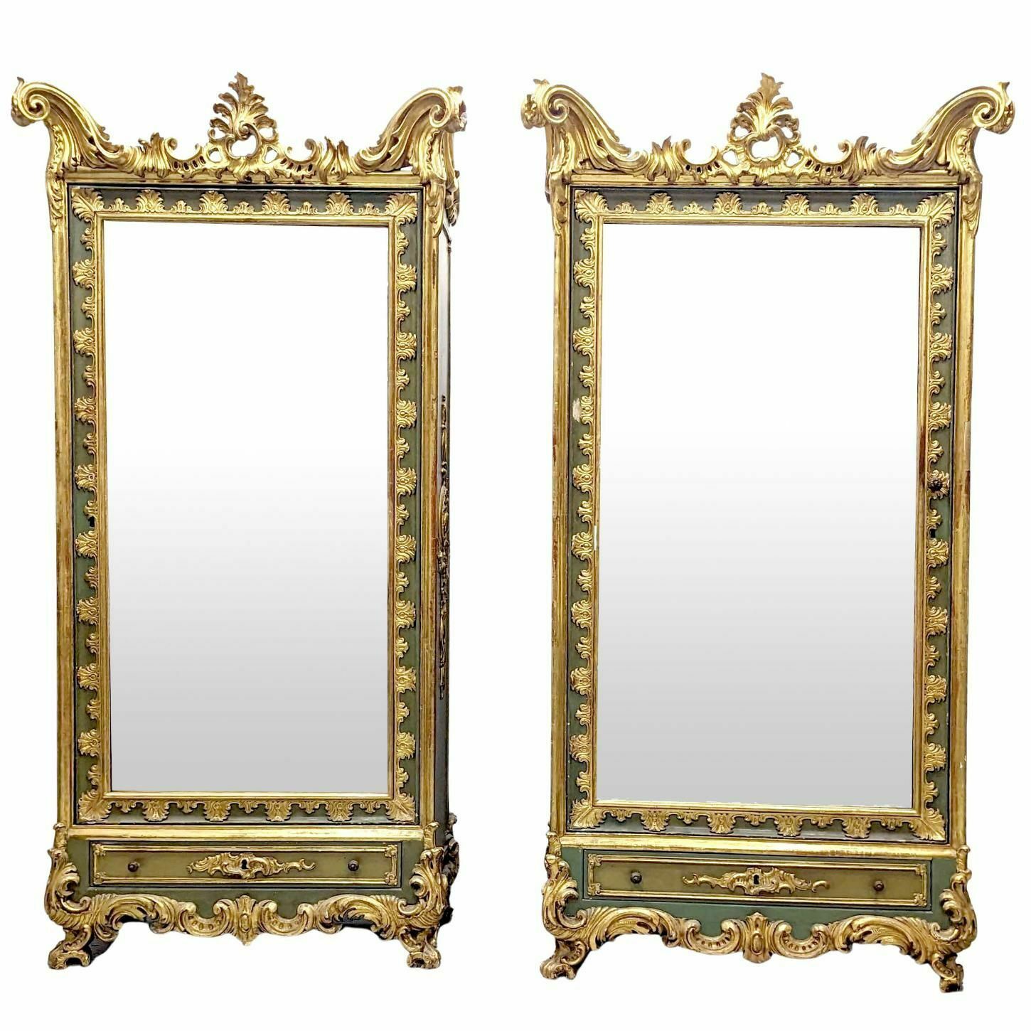 Pair Of Golden Lacquered Turin Cabinets 1820