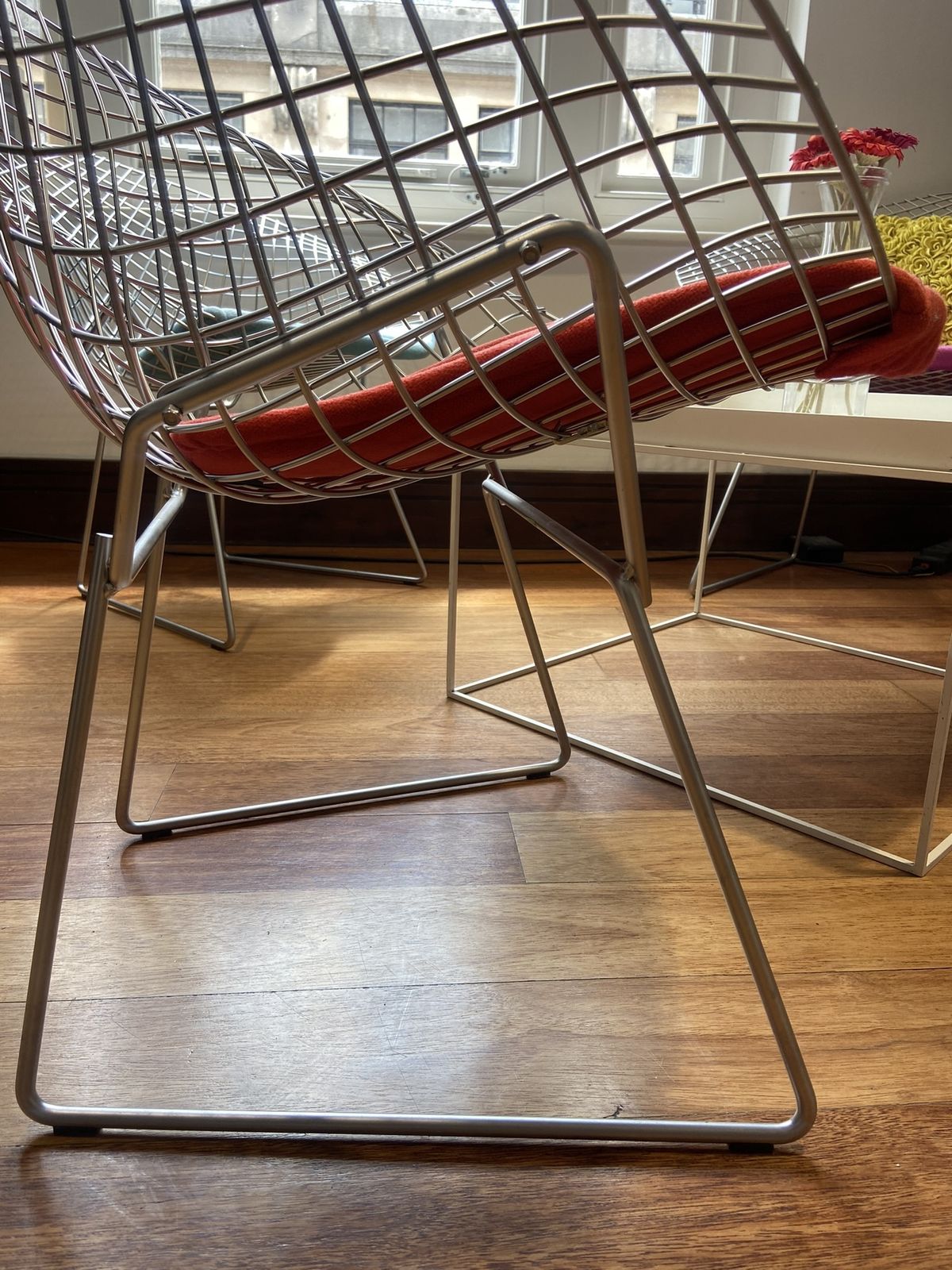 Diamond Bertoia Chair   4 Chairs Available £750 Each photo vinterior