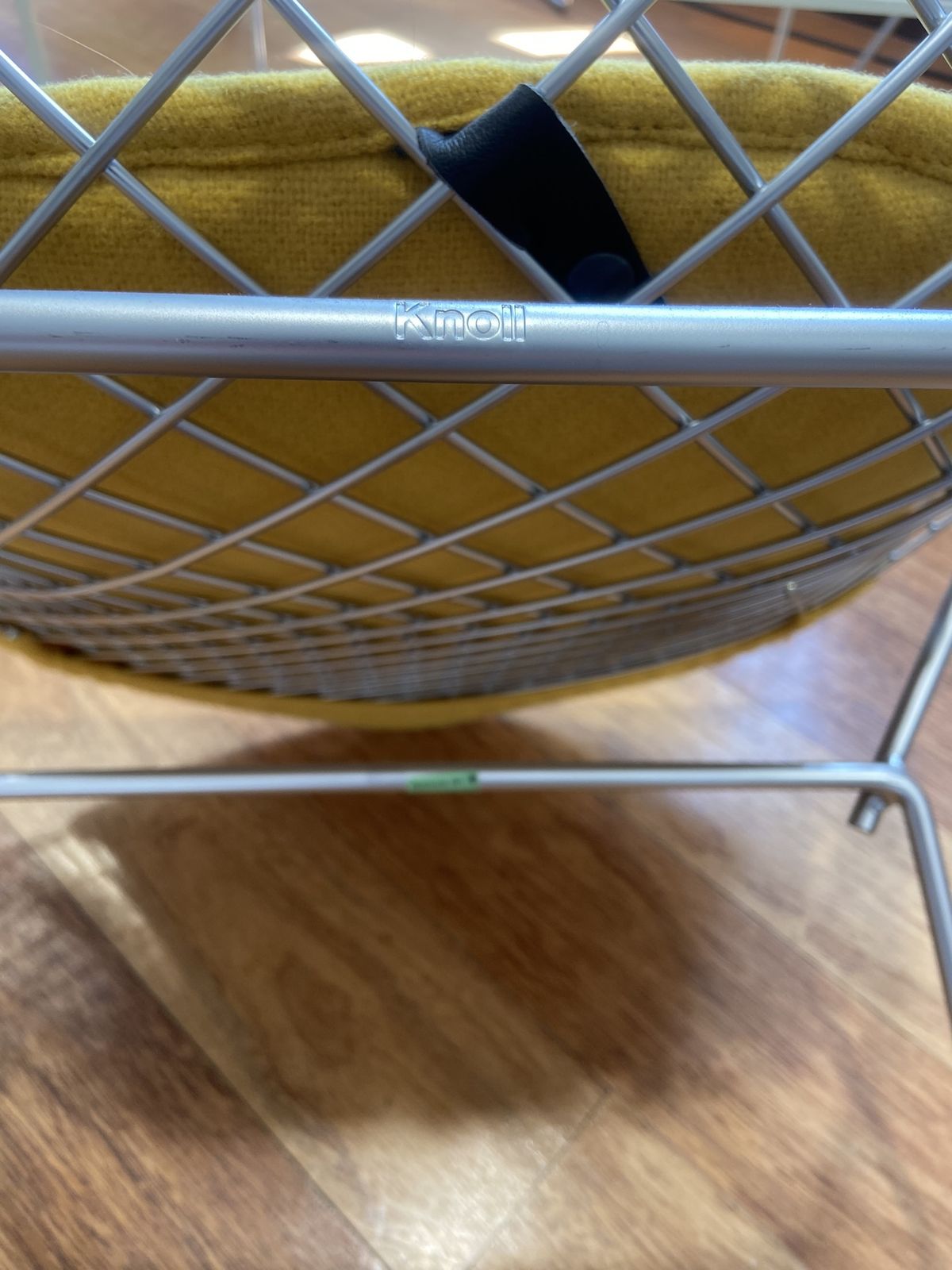 Diamond Bertoia Chair   4 Chairs Available £750 Each photo 750.0