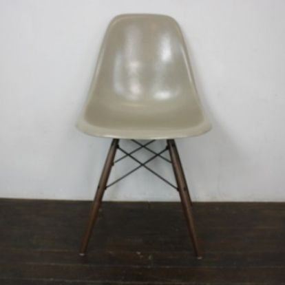 Eames Herman Miller Dsw Side Chairs In Neutrals Grey/Light Ochre photo vinterior