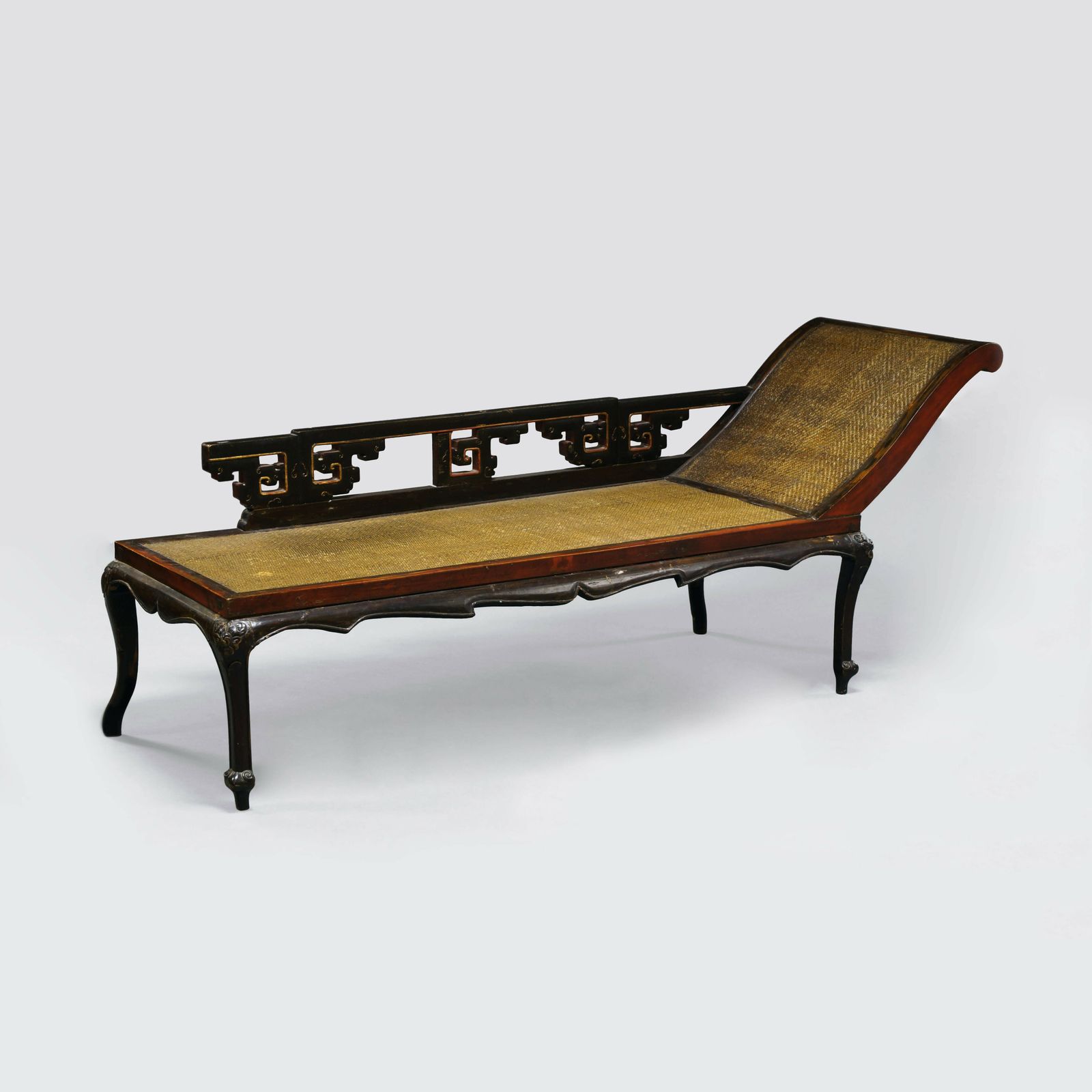 Elegant Antique Chinese Hardwood And Rattan Daybed  Chaise Lounge Boho photo for sale