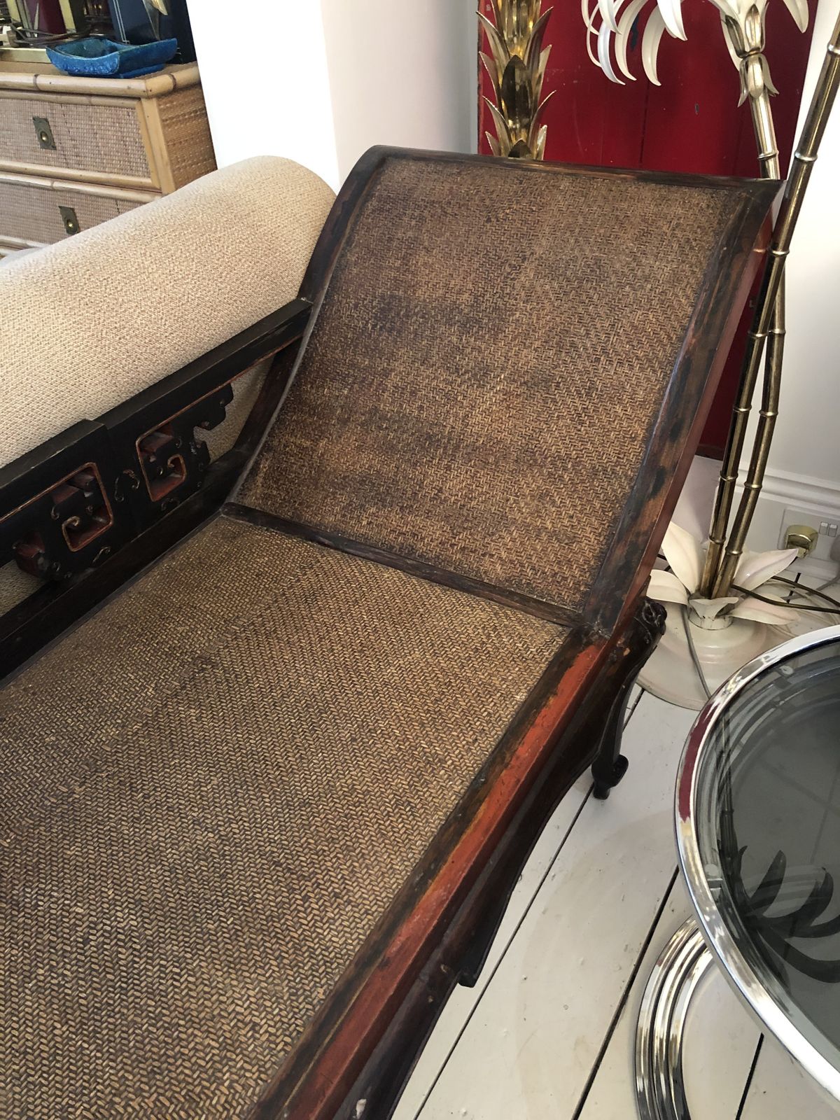 Elegant Antique Chinese Hardwood And Rattan Daybed  Chaise Lounge Boho photo 1900.0