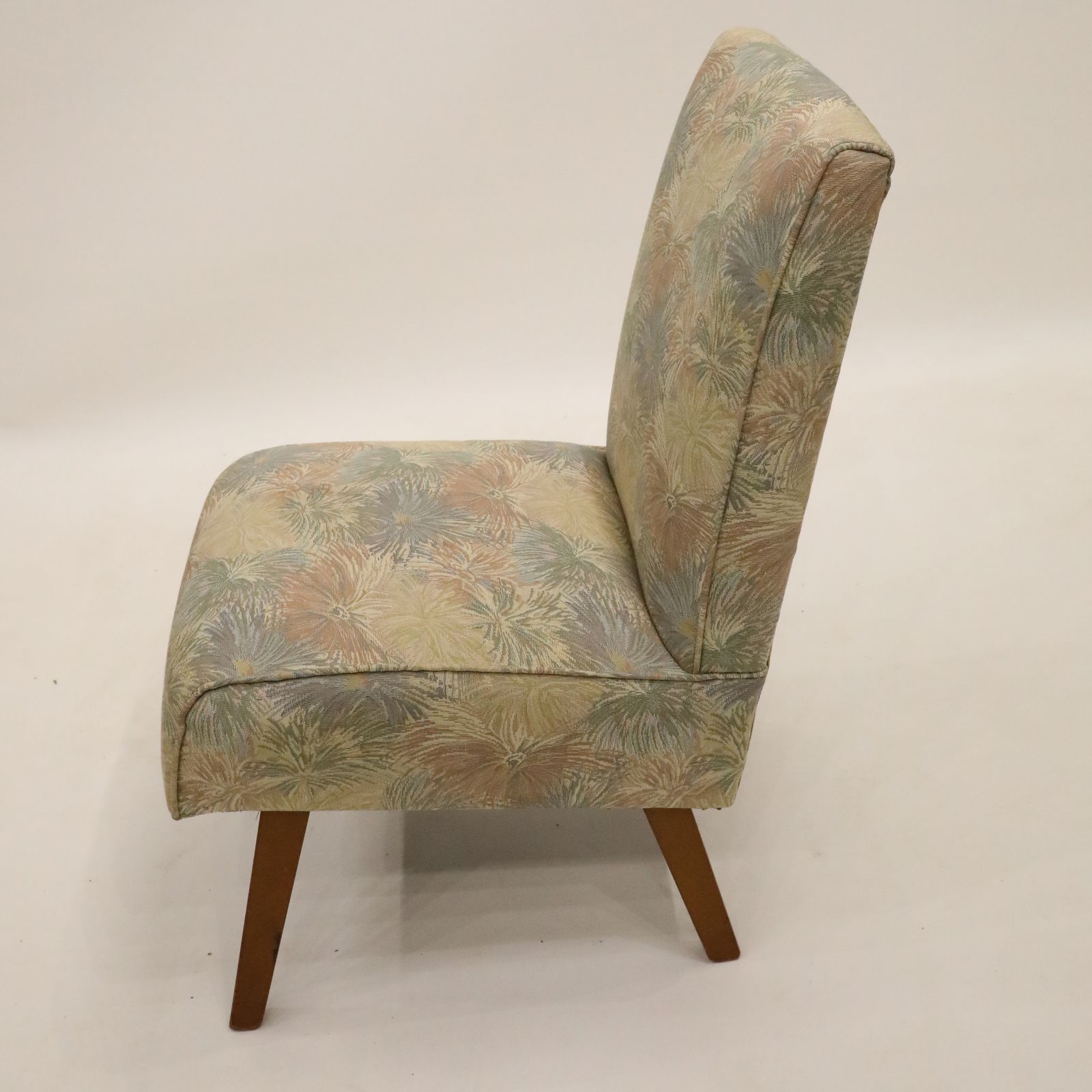 Vintage Low/Bedroom/Parlour Chair Recent Upholstery Free Uk Delivery photo Furniture