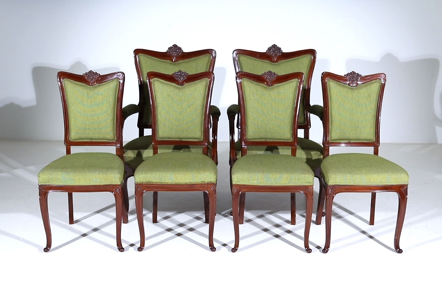 1265.0 Set Of 6 Mid 20th Century Carved Dining Chairs photo