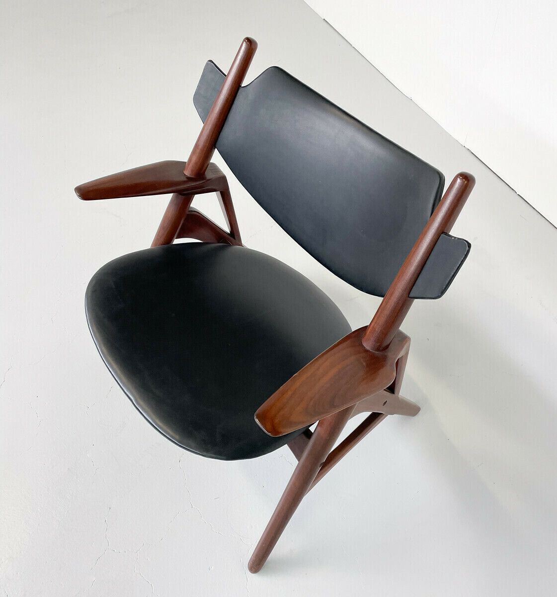 Mid Century Modern Armchair By Hans Wegner For De Padova photo for sale