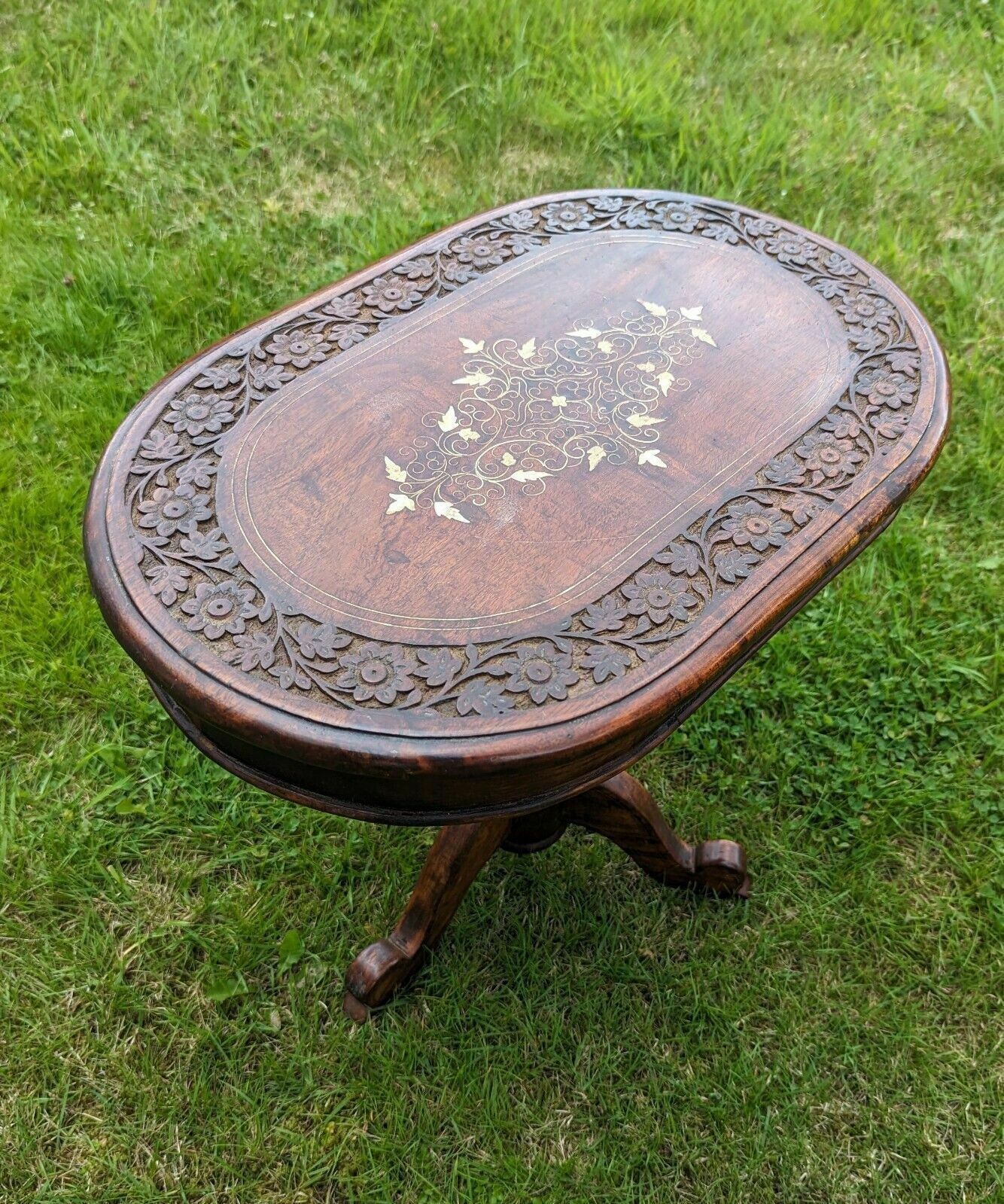 Fantastic Vintage Indian Hardwood Brass Inlaid Oval Table  Delivery Available 0220. photo 165.0