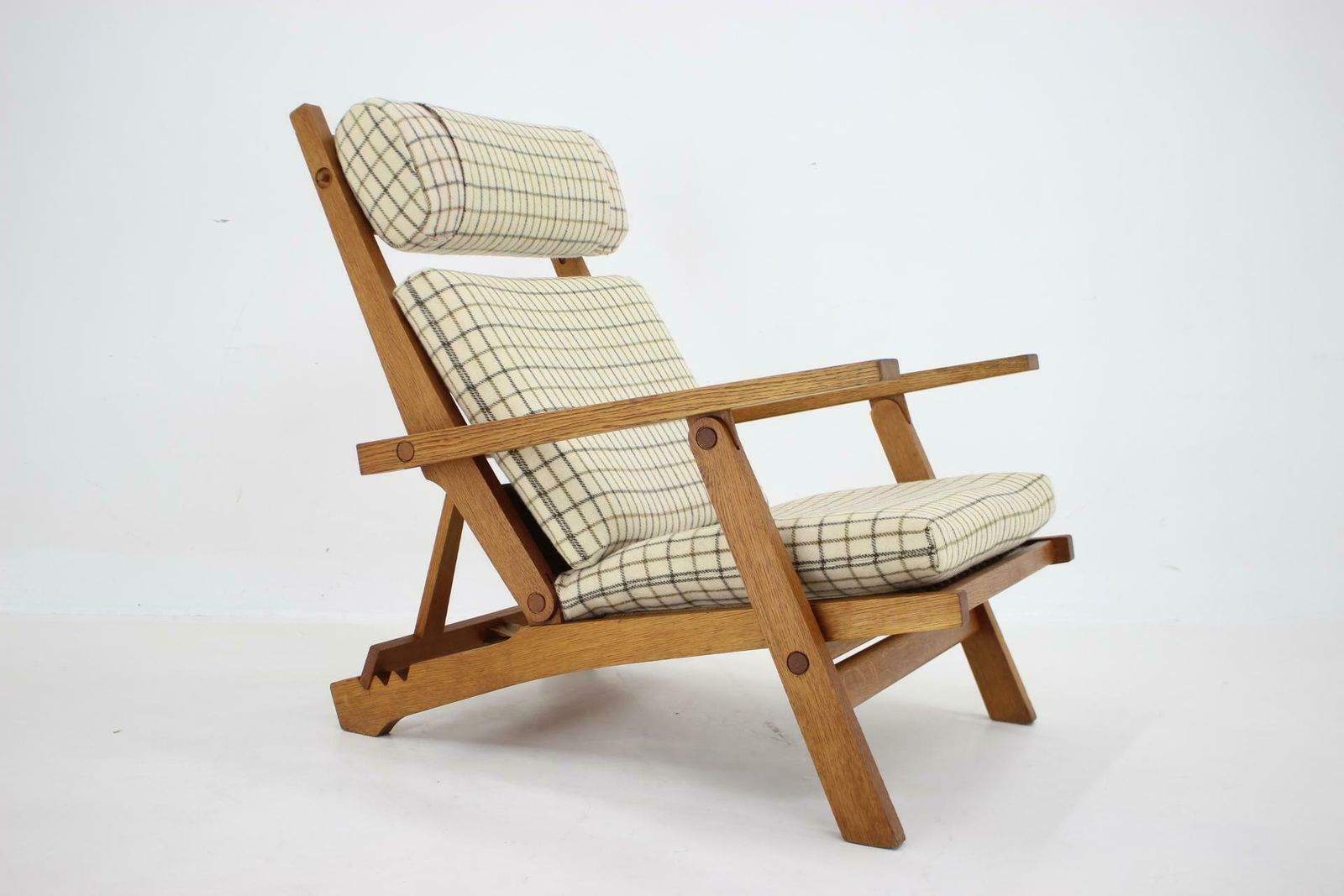 Rare Hans J. Wegner Oak Reclining Lounge Chair Model Ap71, Denmark 1968 photo furniture