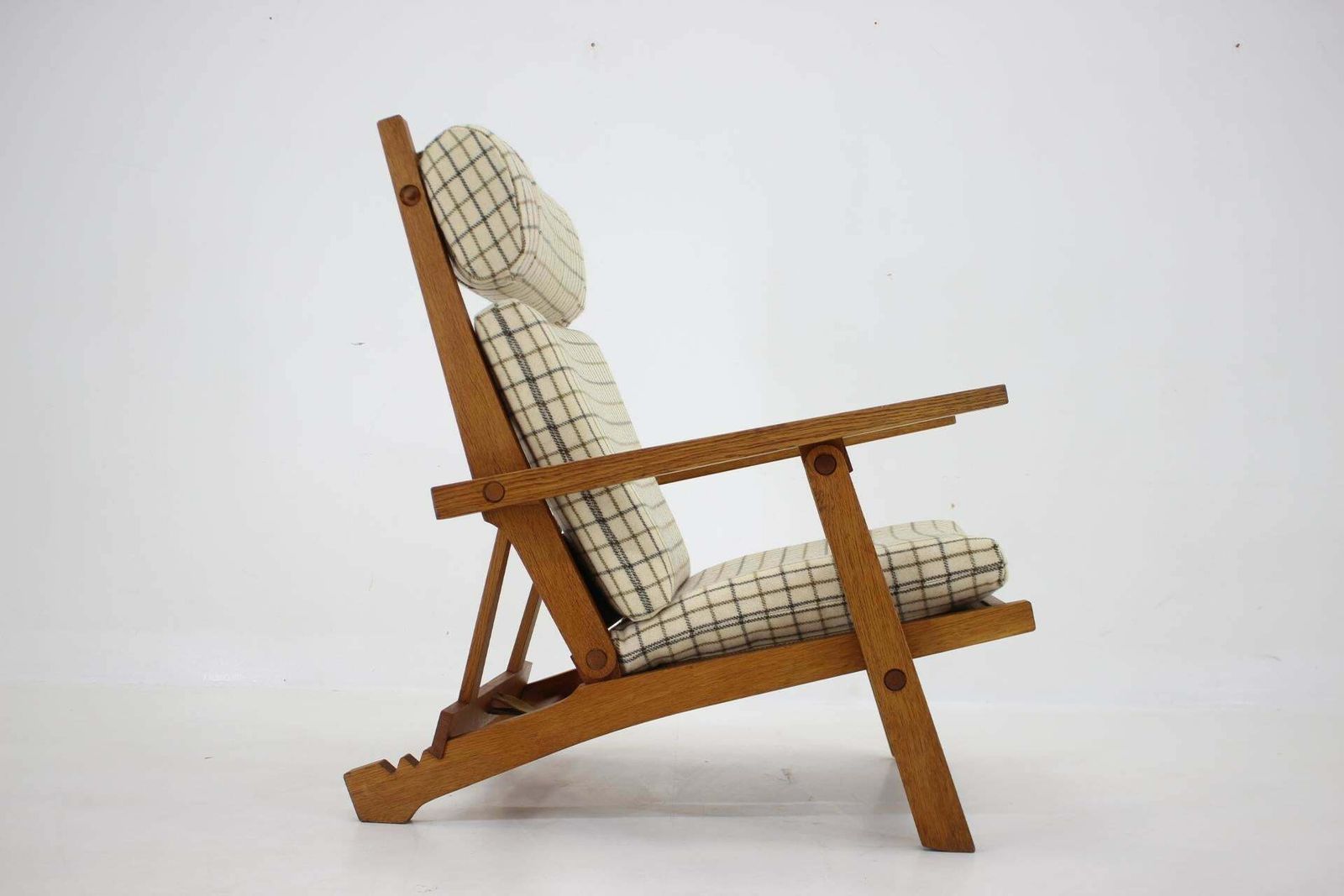 Rare Hans J. Wegner Oak Reclining Lounge Chair Model Ap71, Denmark 1968 photo vinterior